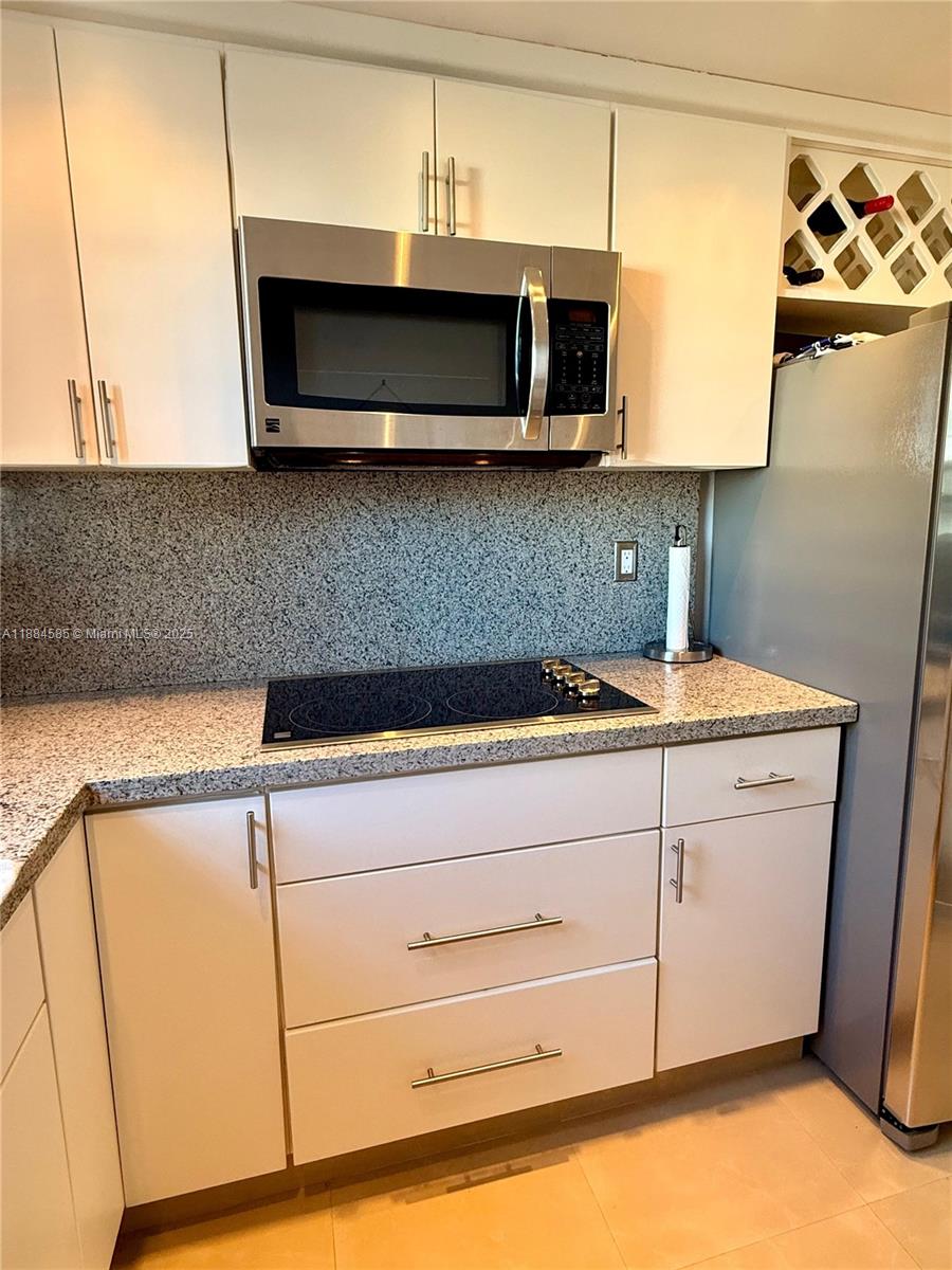 4142 N Jefferson Ave #4D Miami Beach, FL 33140