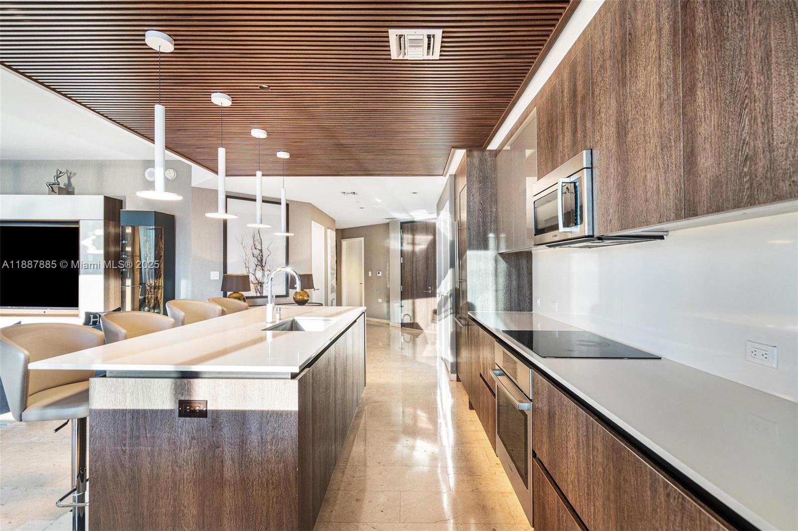 image Rise Brickell City Center17