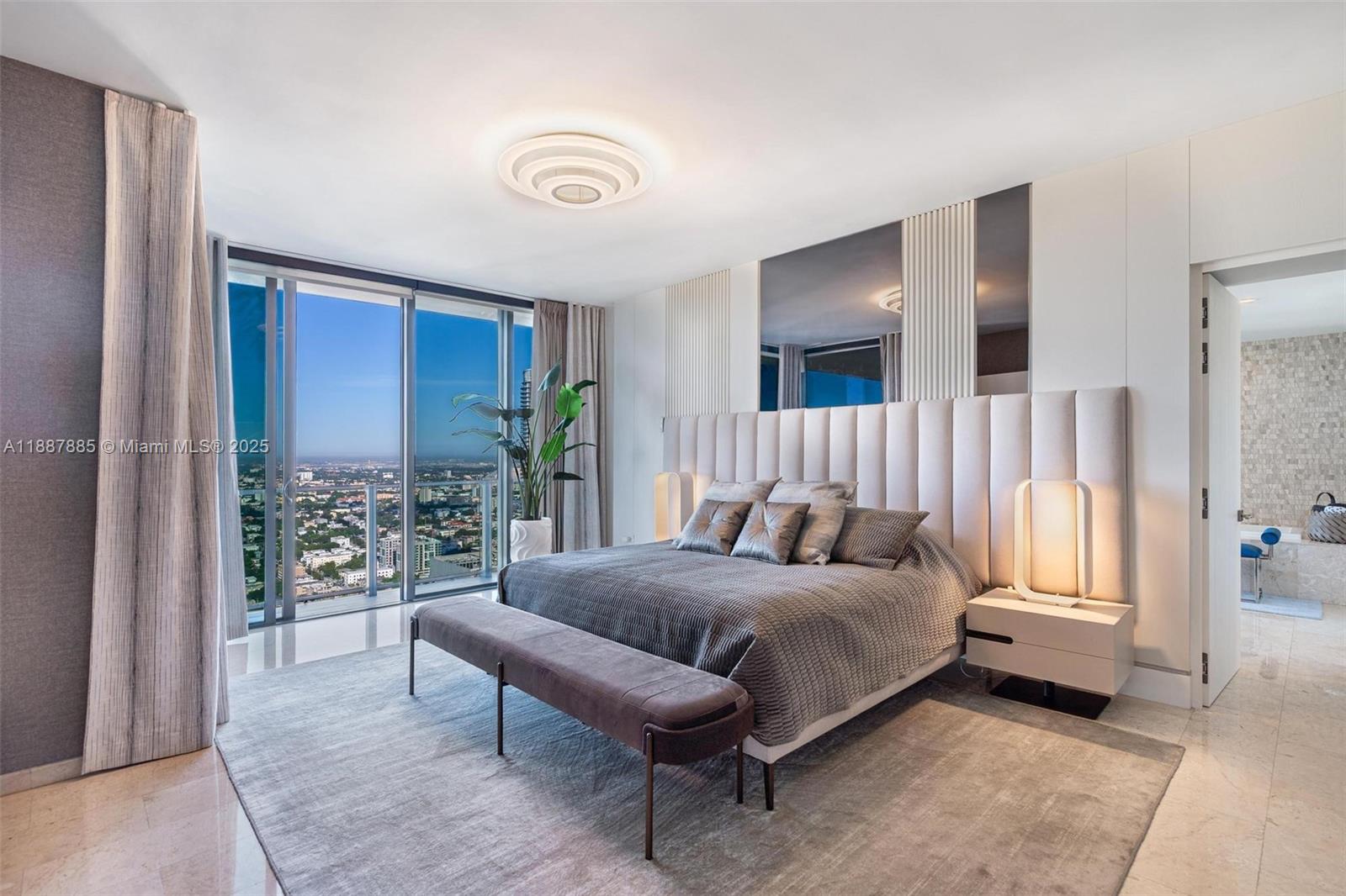 image Rise Brickell City Center20