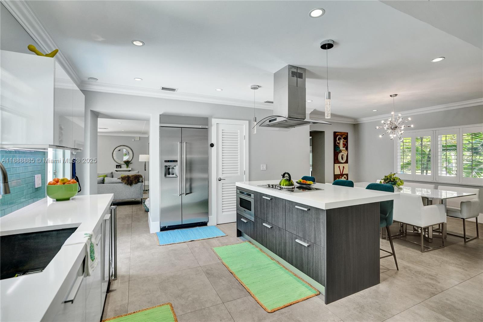 4705 Granada Blvd Coral Gables, FL 33146 4705 Granada Blvd Coral Gables, FL 33146