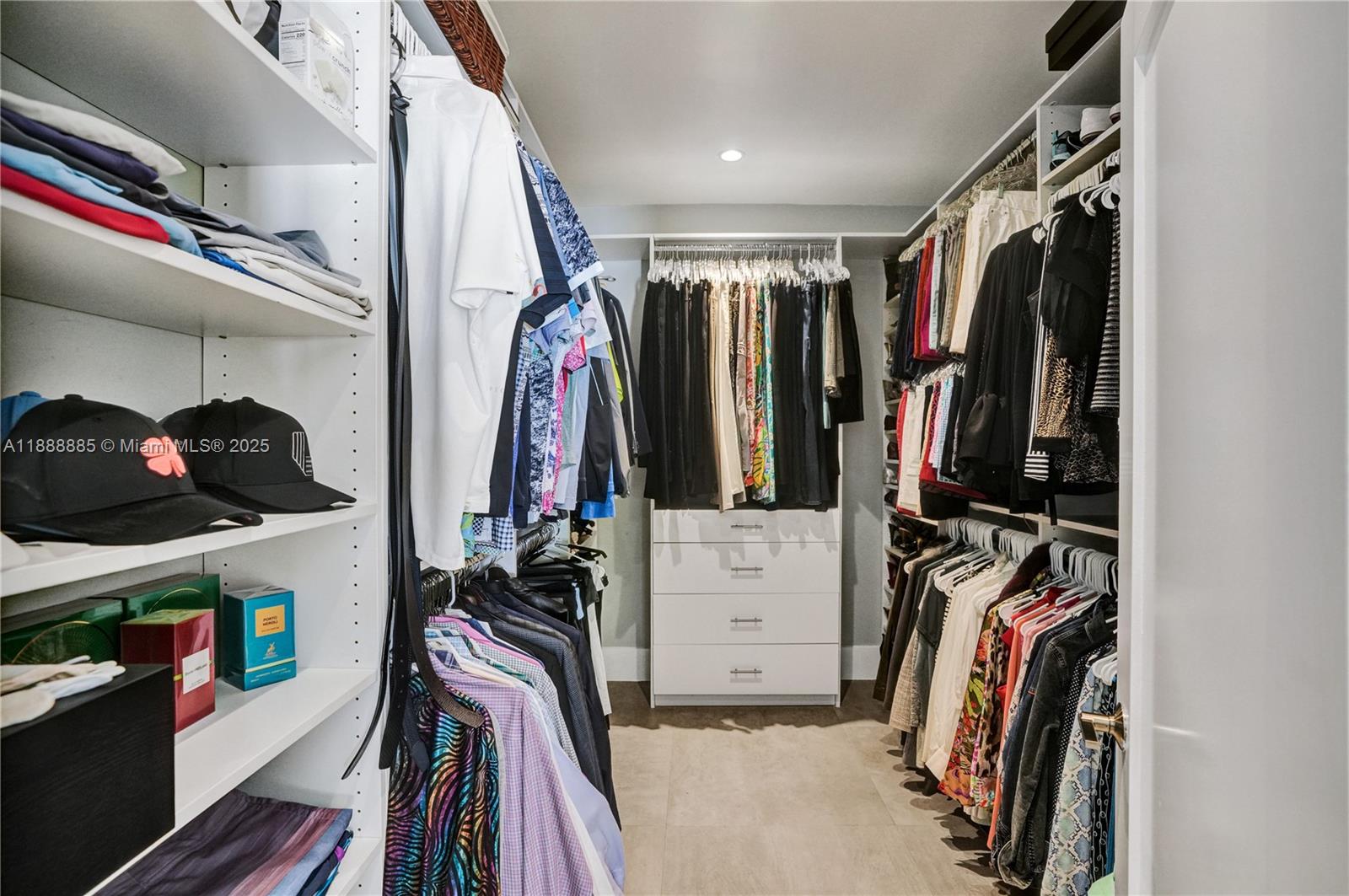 4705 Granada Blvd Coral Gables, FL 33146 4705 Granada Blvd Coral Gables, FL 33146