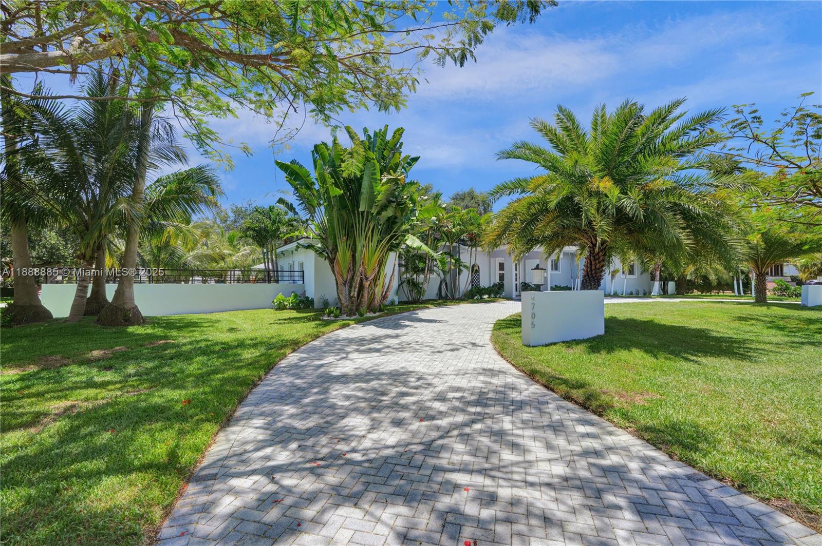 4705 Granada Blvd Coral Gables, FL 33146 4705 Granada Blvd Coral Gables, FL 33146