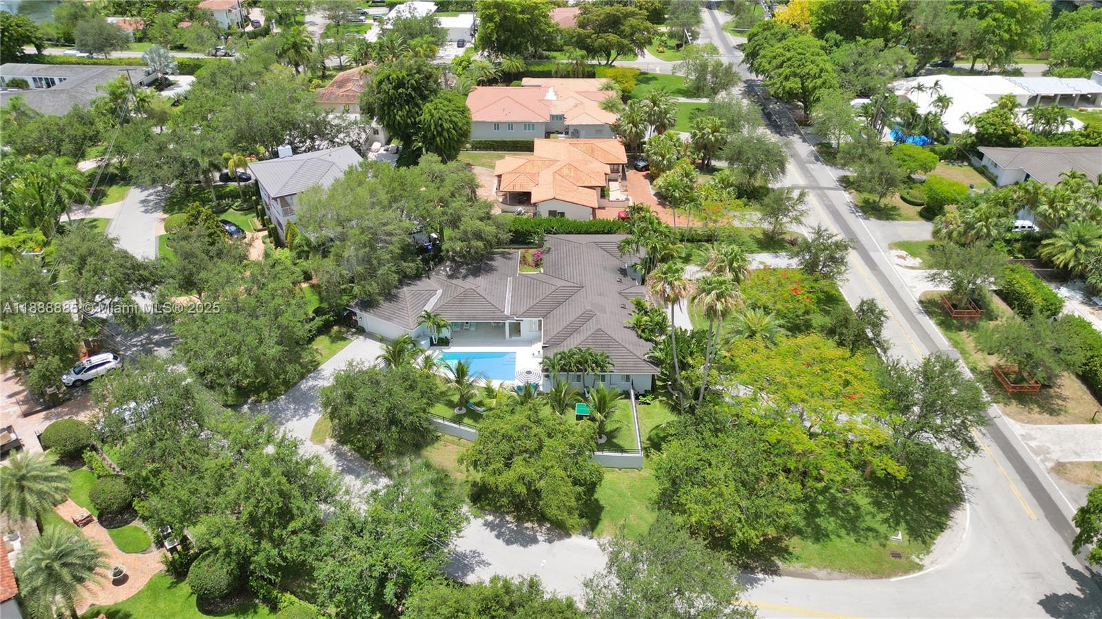 4705 Granada Blvd Coral Gables, FL 33146 4705 Granada Blvd Coral Gables, FL 33146