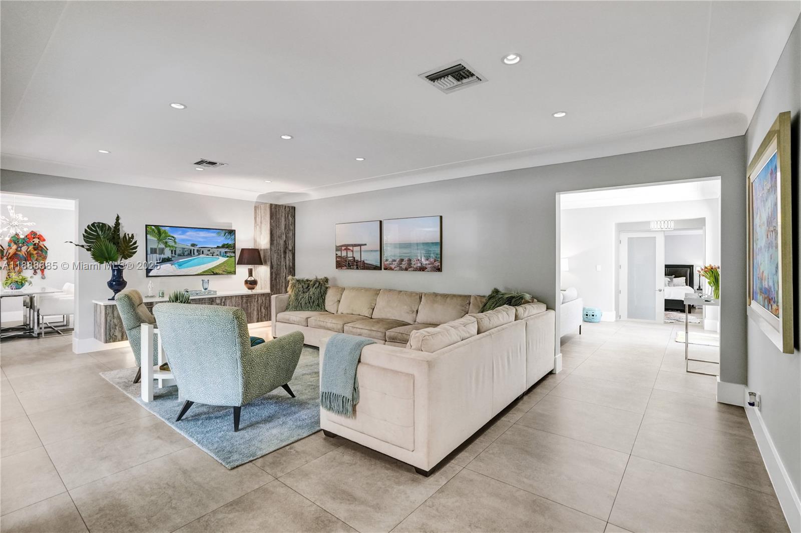 4705 Granada Blvd Coral Gables, FL 33146 4705 Granada Blvd Coral Gables, FL 33146