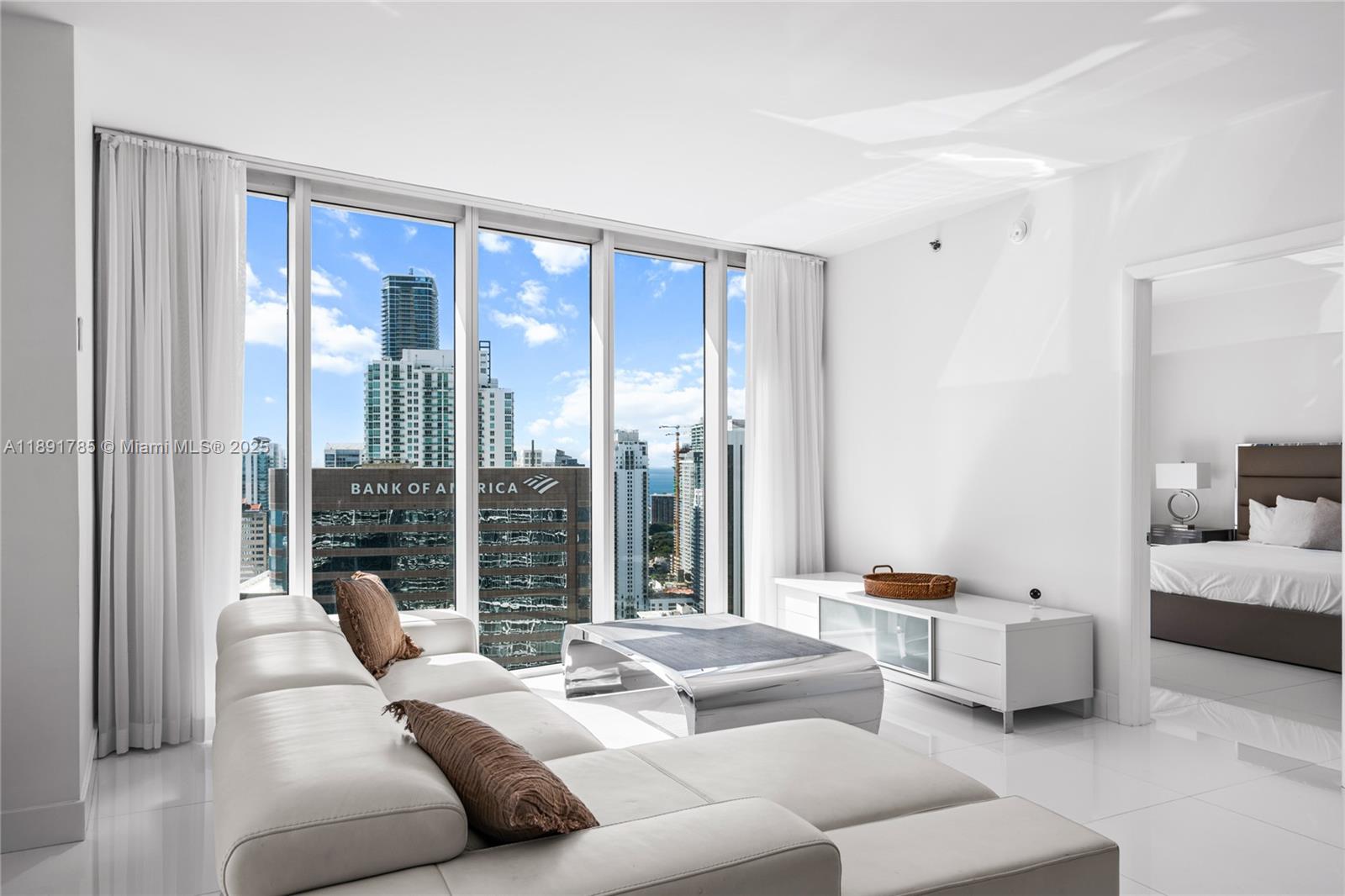 image Icon Brickell Condo4