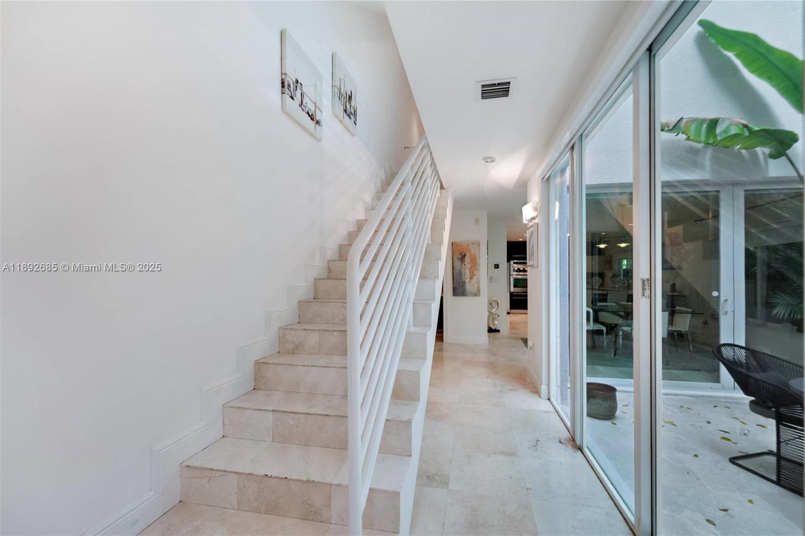 3094 Indiana St #3094 Coconut Grove, FL 33133