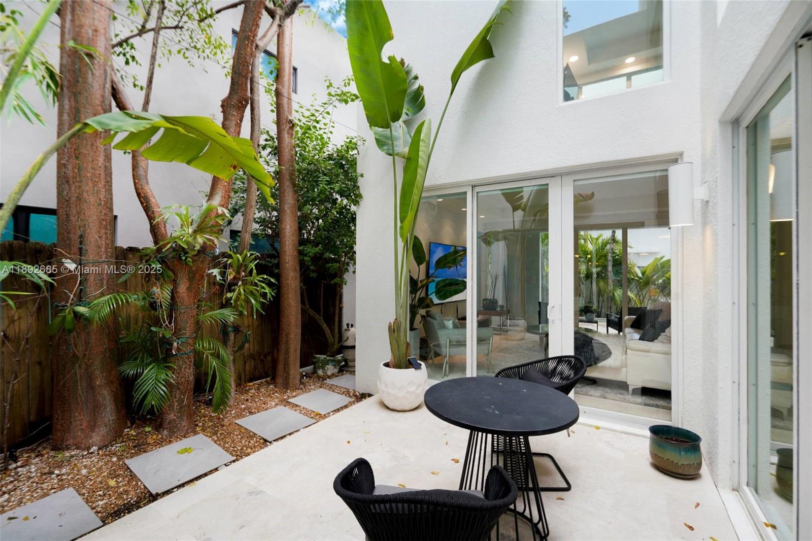 3094 Indiana St #3094 Coconut Grove, FL 33133