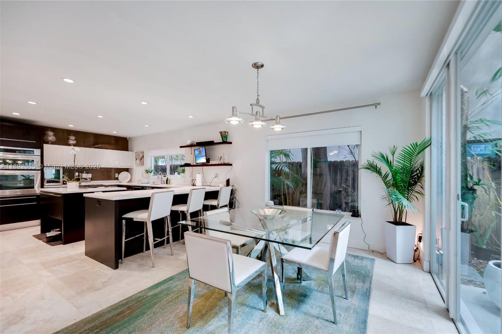 3094 Indiana St #3094 Coconut Grove, FL 33133