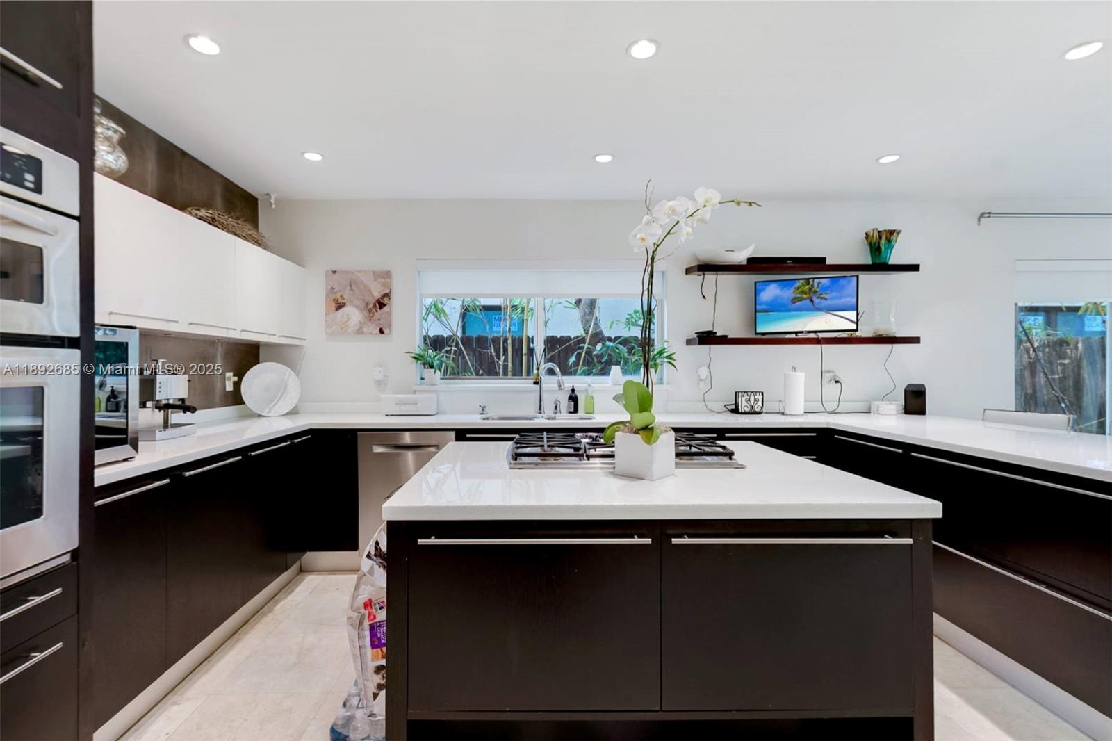 3094 Indiana St #3094 Coconut Grove, FL 33133