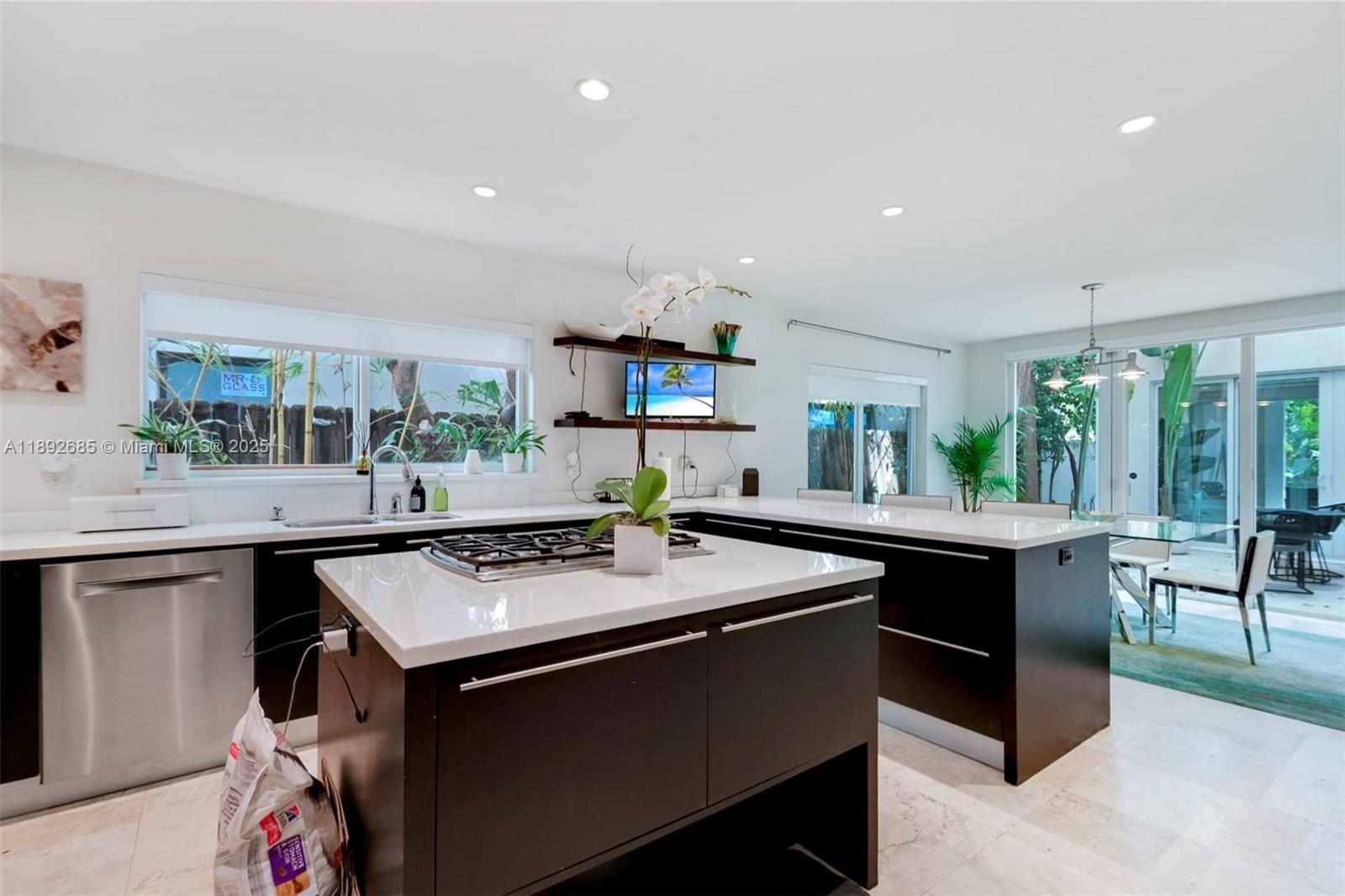 3094 Indiana St #3094 Coconut Grove, FL 33133