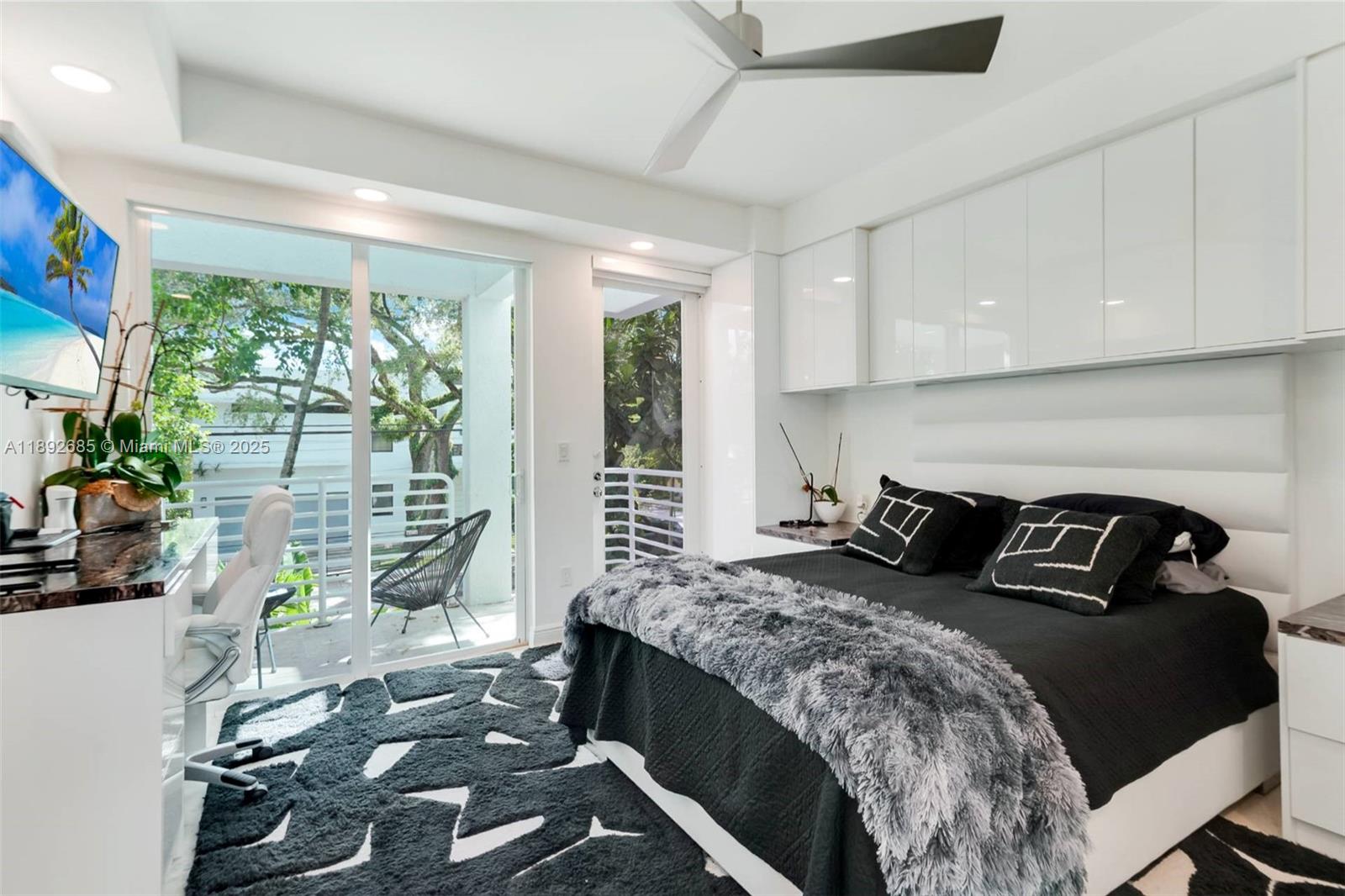 3094 Indiana St #3094 Coconut Grove, FL 33133