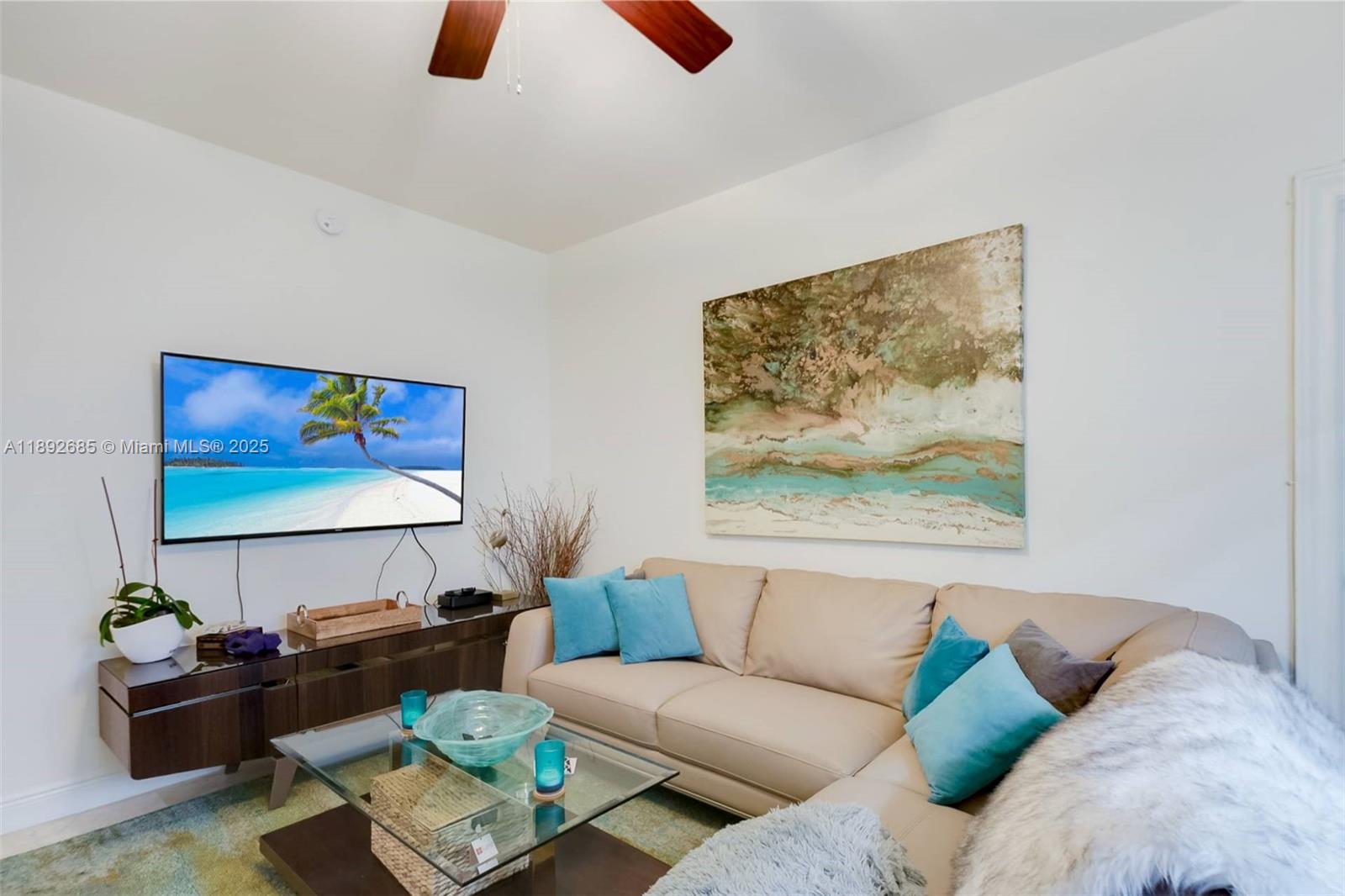 3094 Indiana St #3094 Coconut Grove, FL 33133