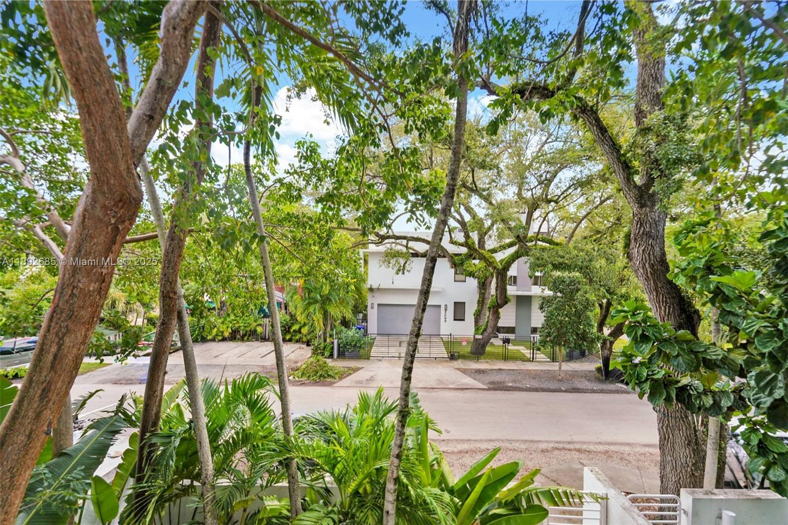 3094 Indiana St #3094 Coconut Grove, FL 33133