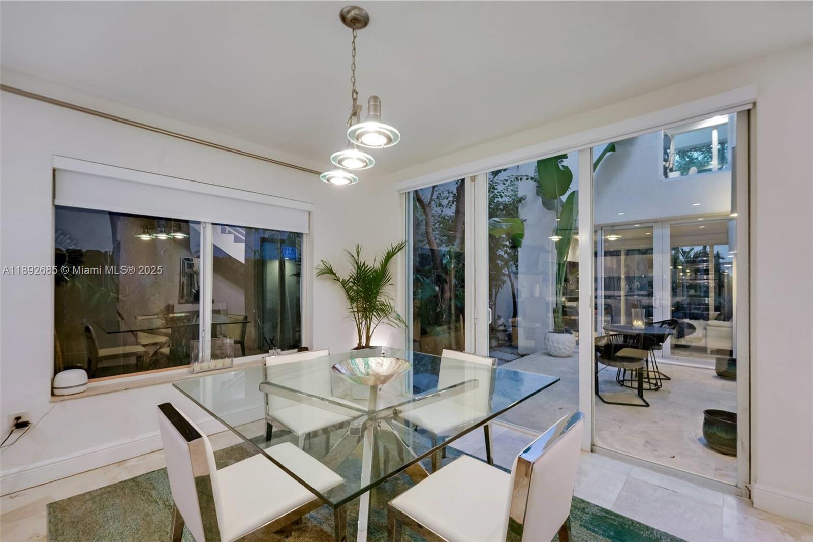 3094 Indiana St #3094 Coconut Grove, FL 33133