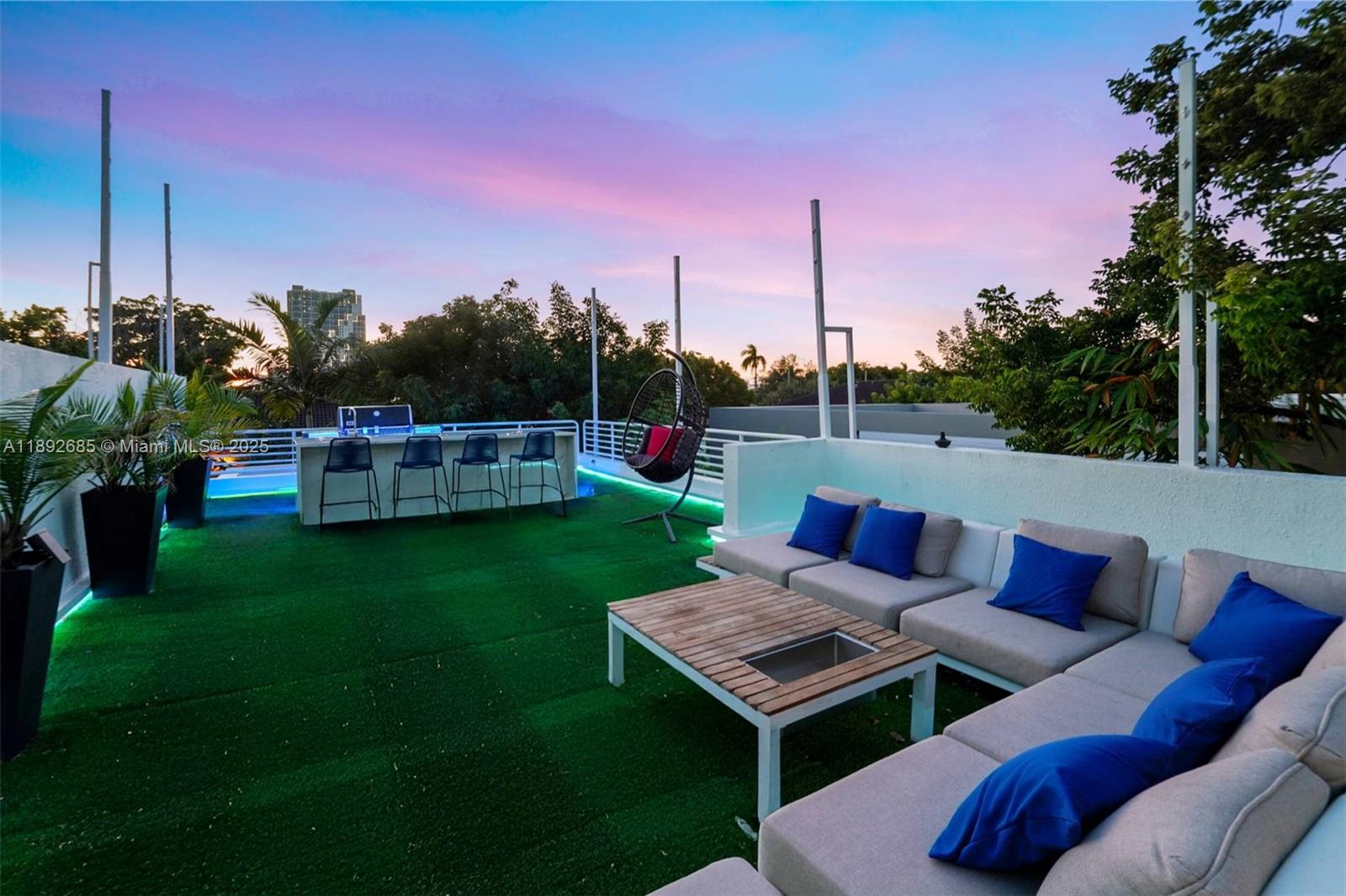 3094 Indiana St #3094 Coconut Grove, FL 33133