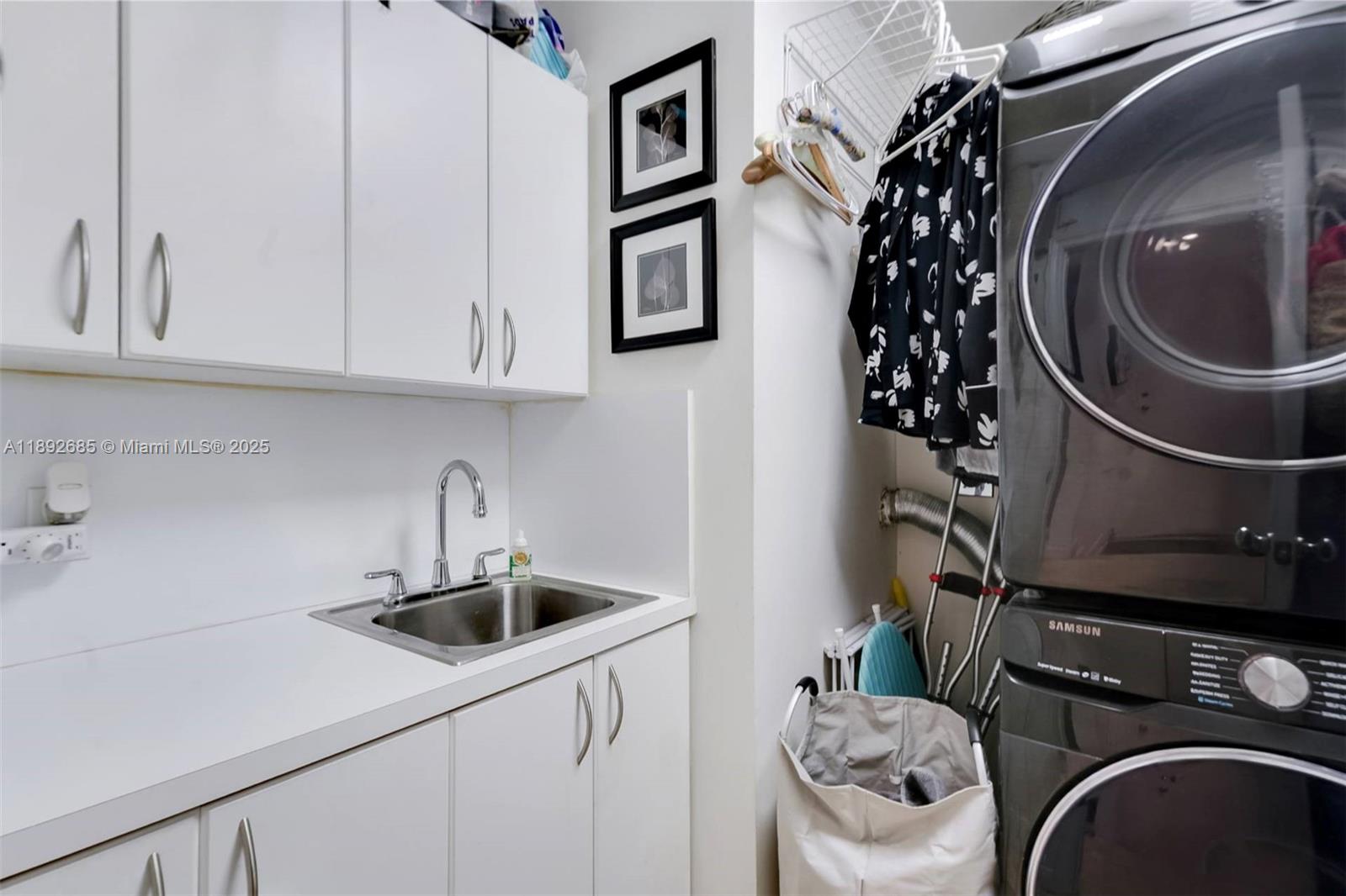 3094 Indiana St #3094 Coconut Grove, FL 33133