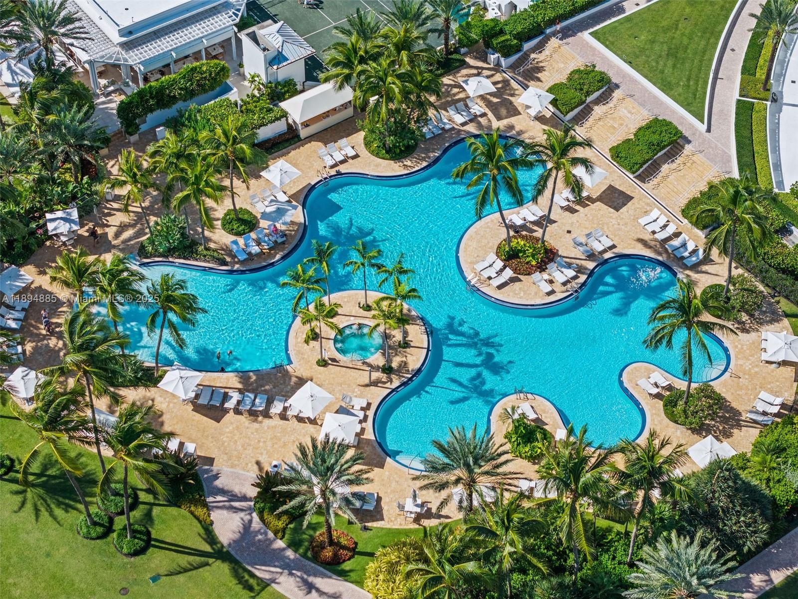 100 S Pointe Dr #2506 Miami Beach, FL 33139 100 S Pointe Dr #2506 Miami Beach, FL 33139