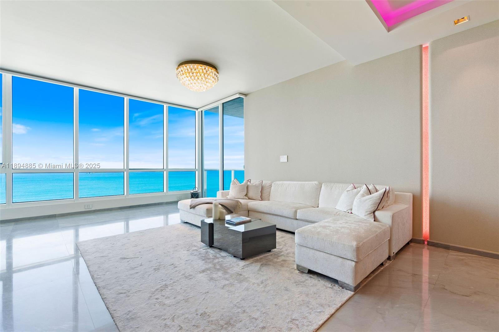 100 S Pointe Dr #2506 Miami Beach, FL 33139 100 S Pointe Dr #2506 Miami Beach, FL 33139