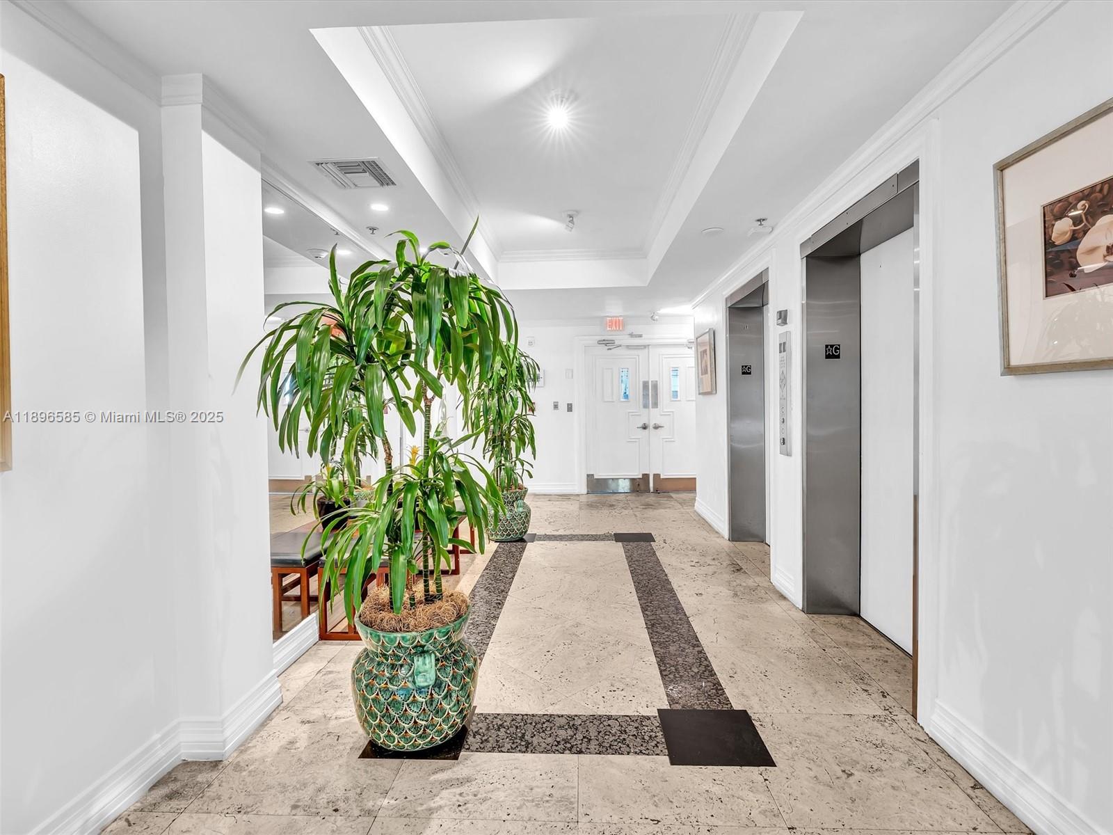 1775 Washington Ave #8B Miami Beach, FL 33139