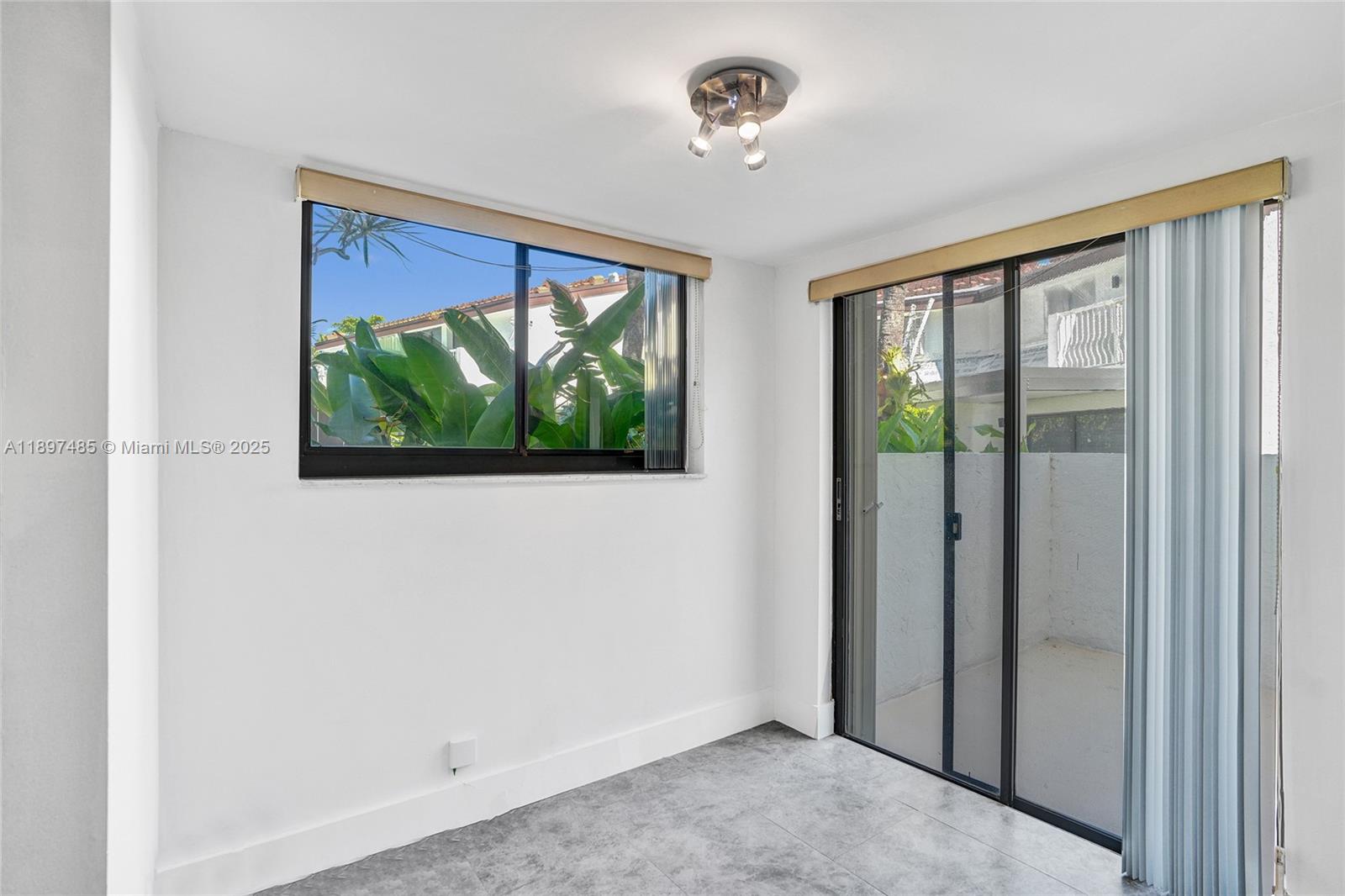 20332 NE 34th Ct #26 Aventura, FL 33180