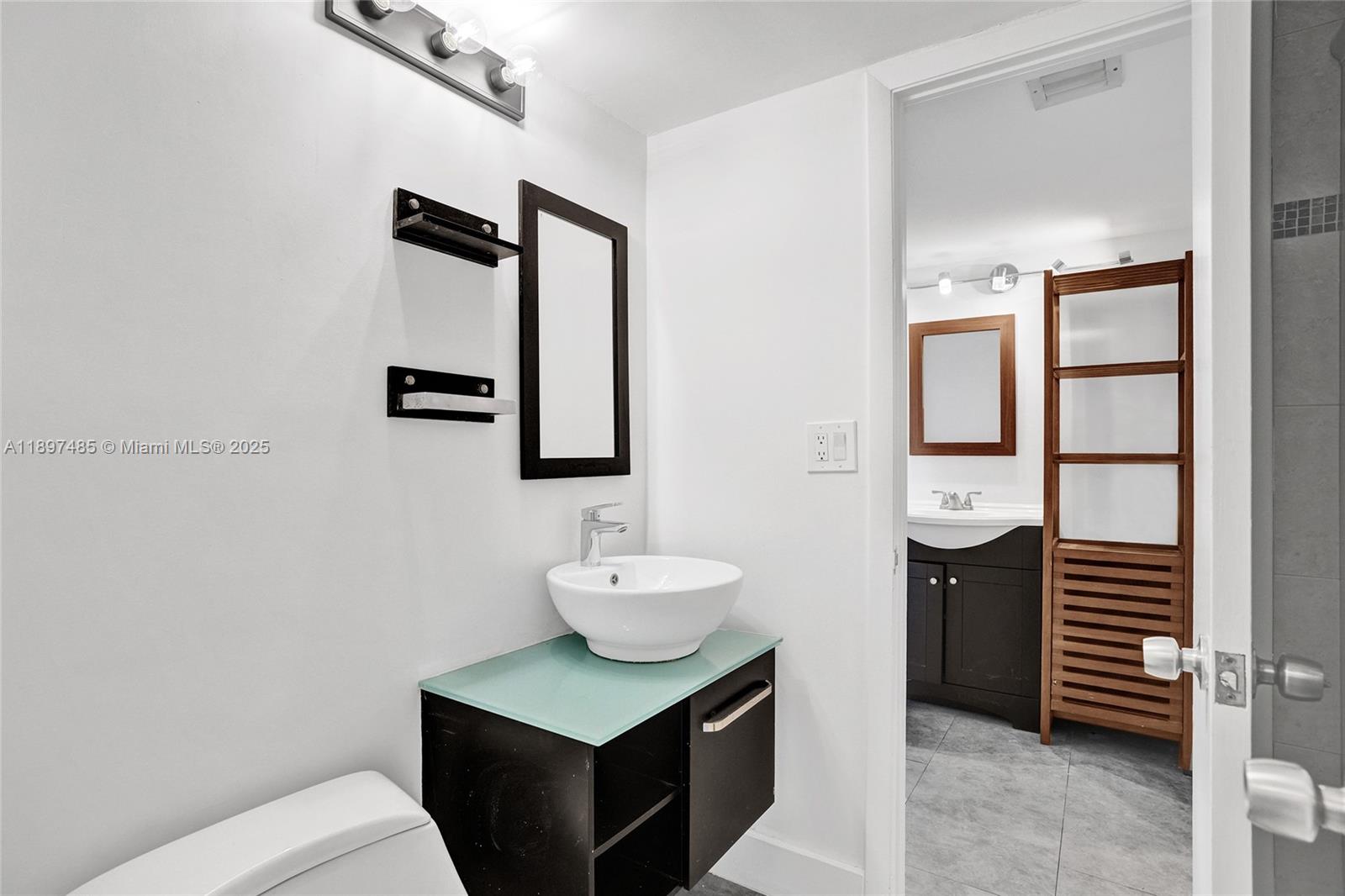 20332 NE 34th Ct #26 Aventura, FL 33180