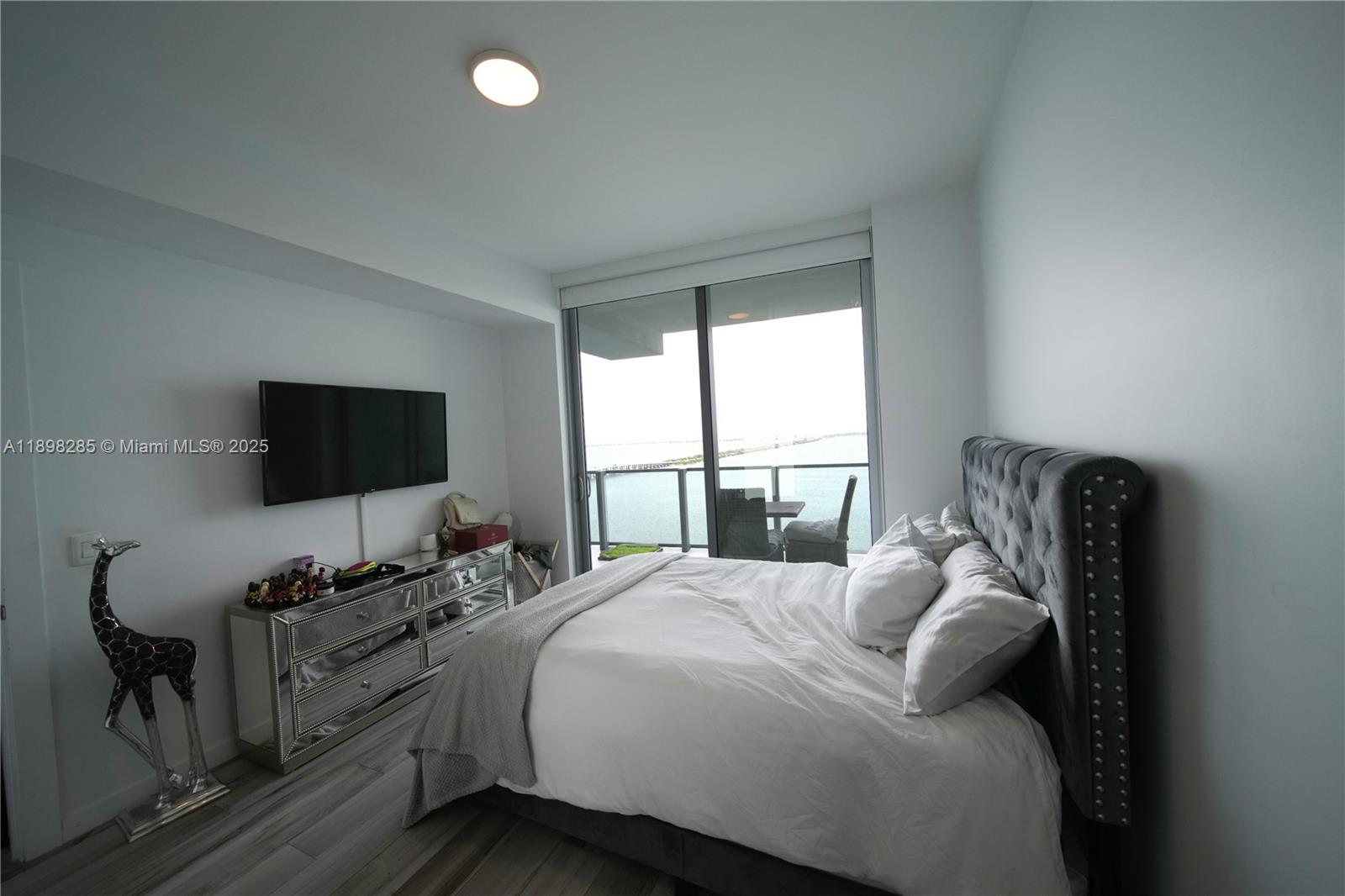 image Biscayne Beach Condo10