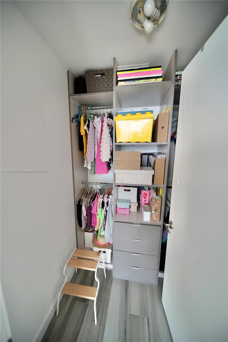 image Biscayne Beach Condo12