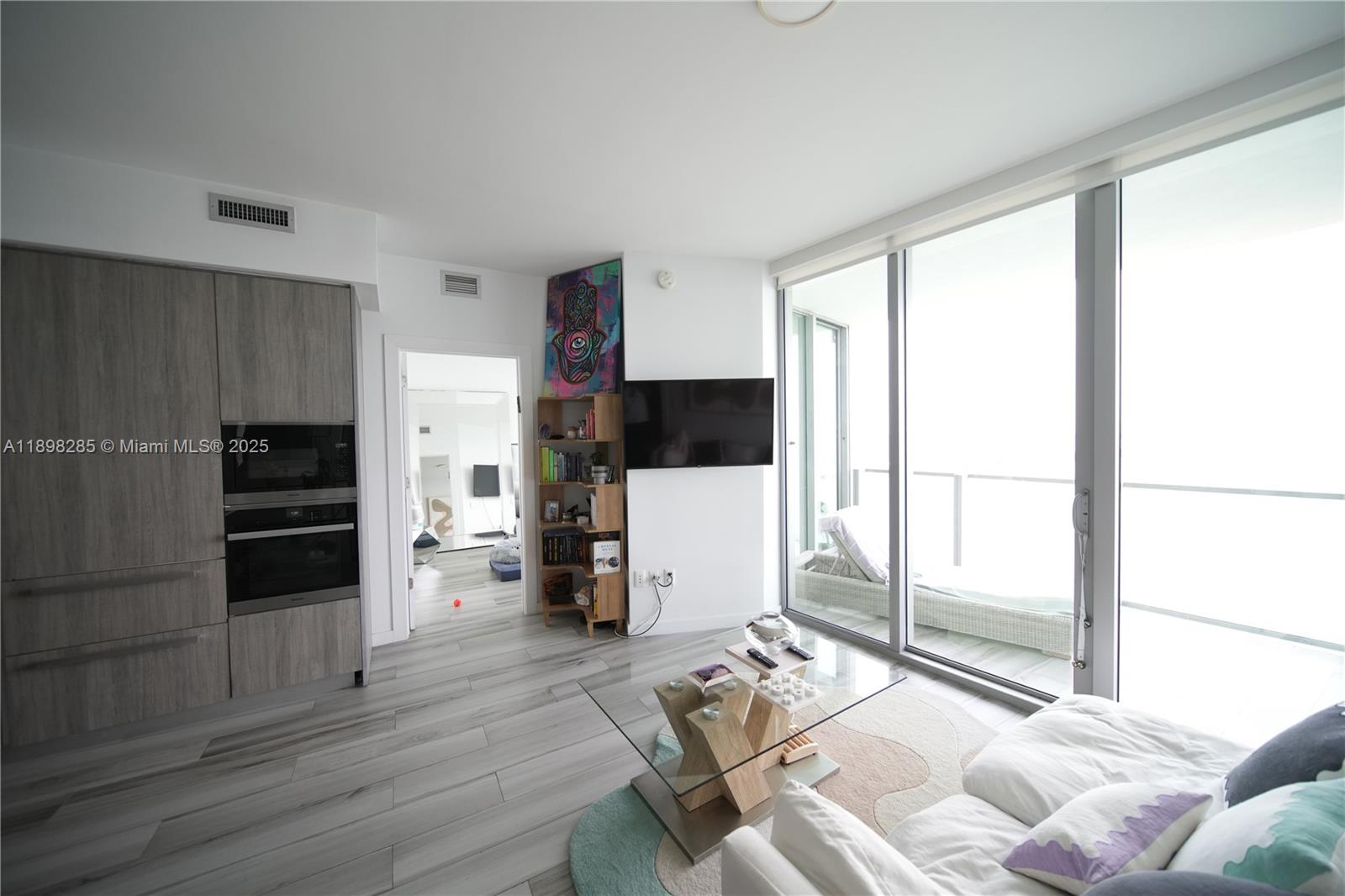 image Biscayne Beach Condo21