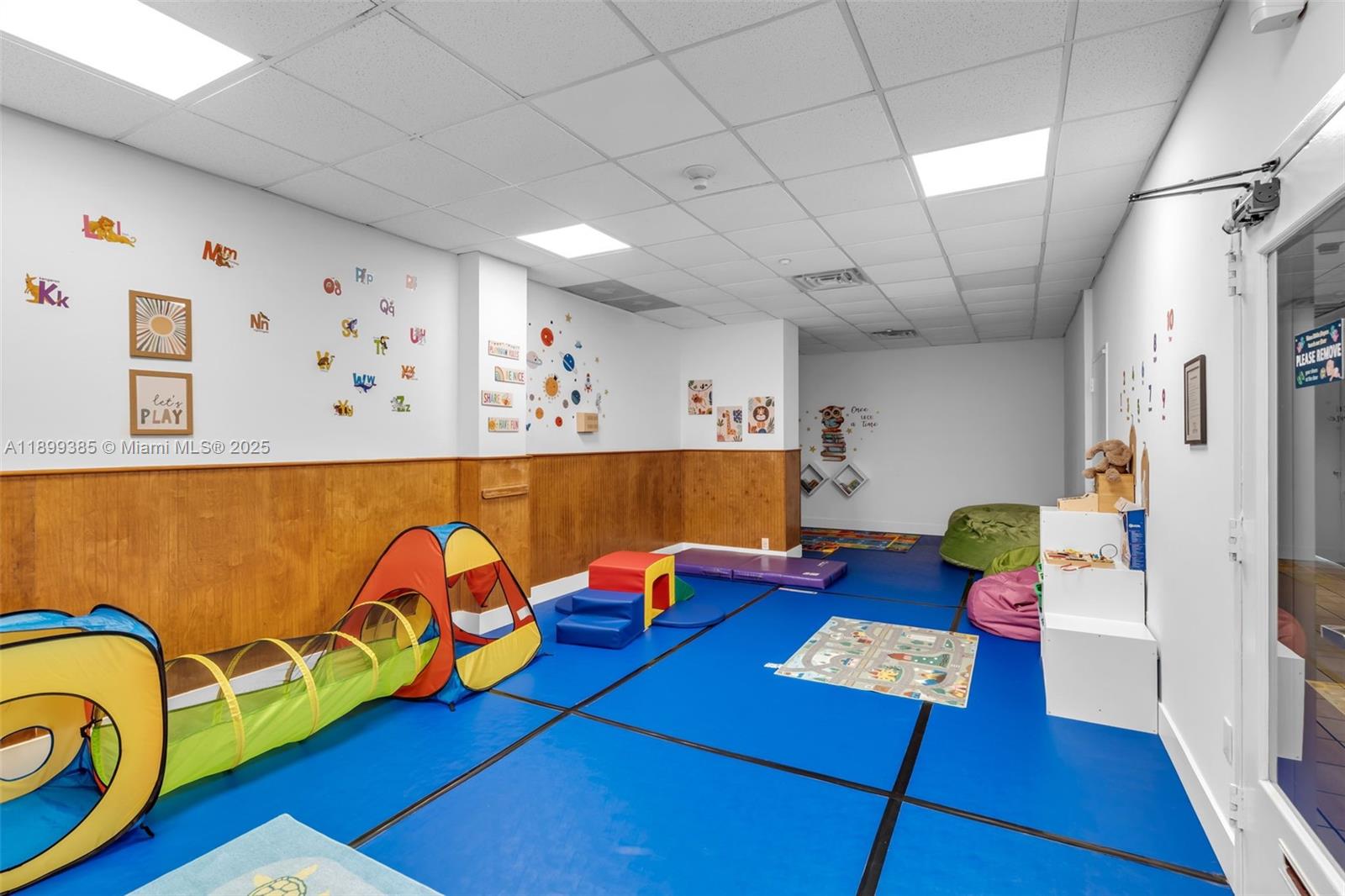 image Brickell Bay Club Condo29