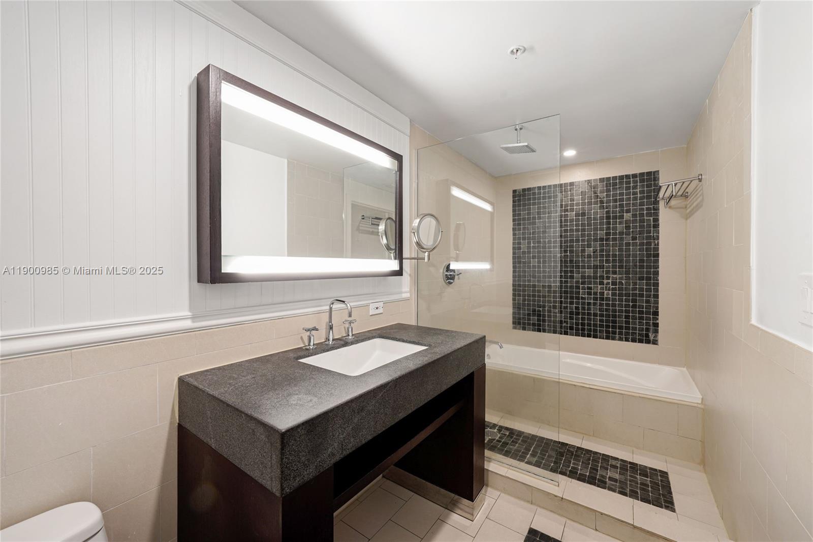 image Sole Miami Condo8