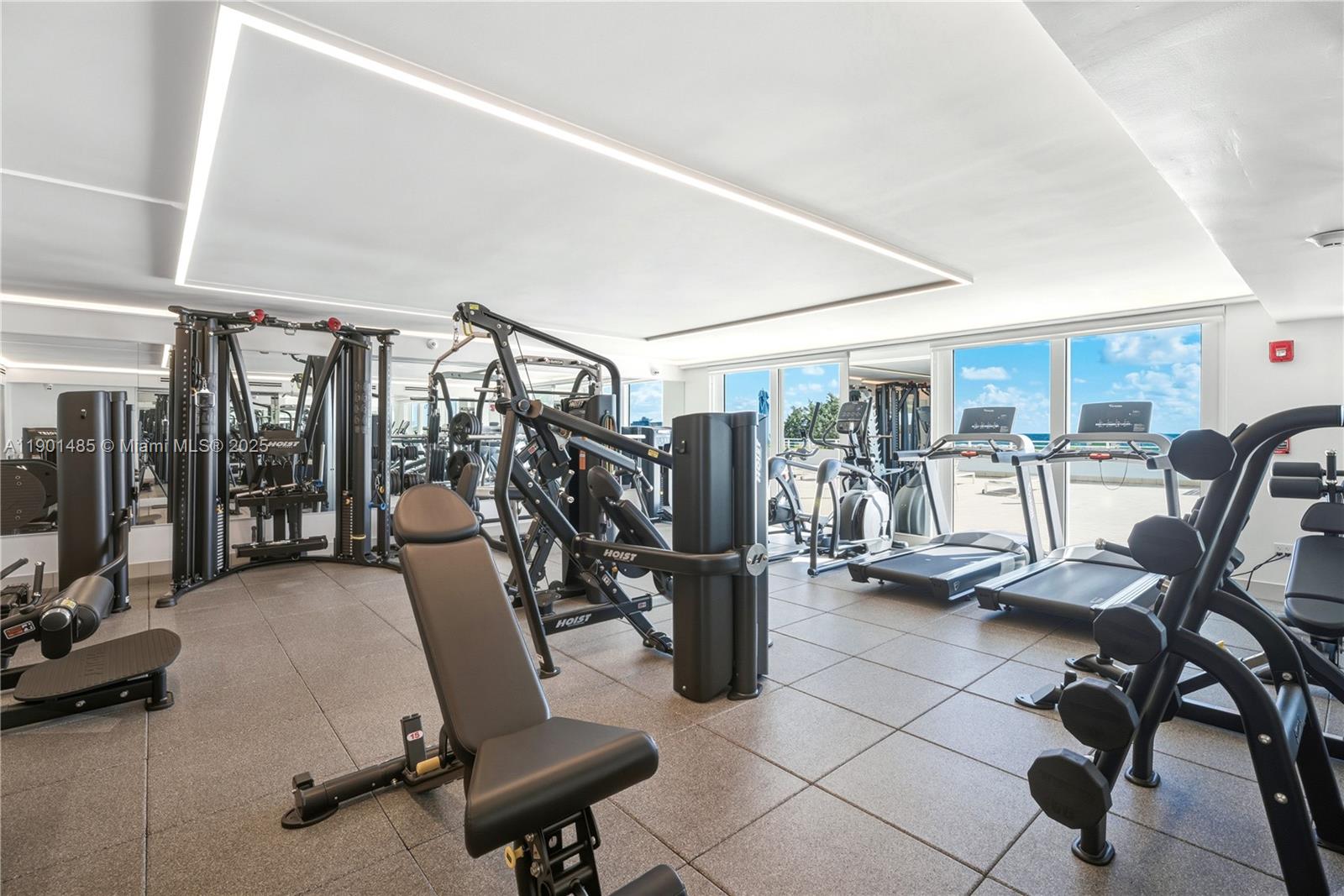 345 Ocean Dr #1020,Miami Beach, FL 33139