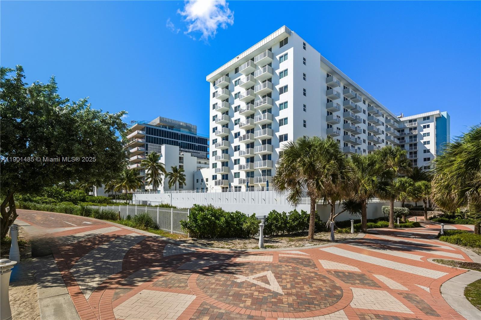 345 Ocean Dr #1020,Miami Beach, FL 33139