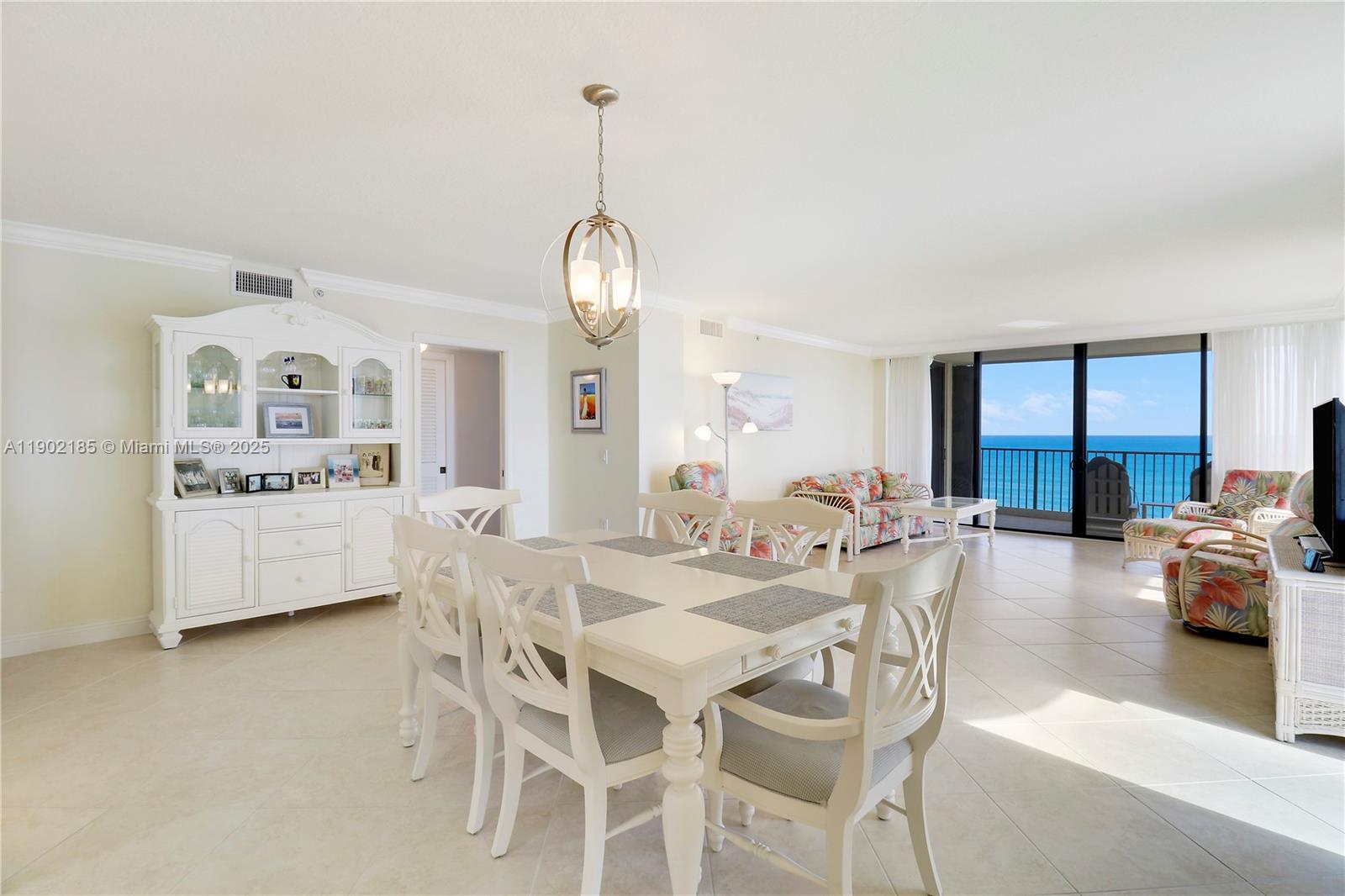 200 Beach Rd #703 Tequesta, FL 33469