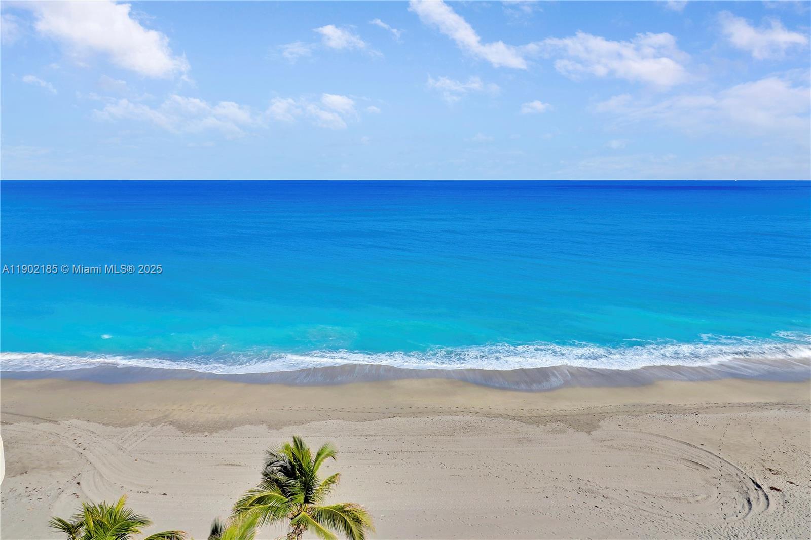 200 Beach Rd #703 Tequesta, FL 33469