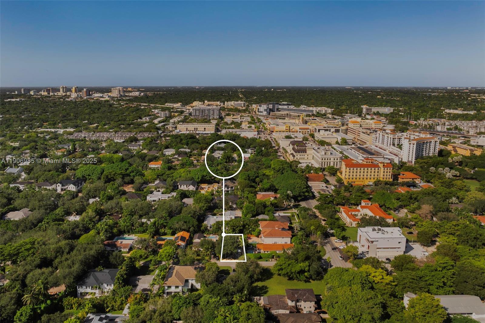 7220 SW 53rd Ct Miami, FL 33143