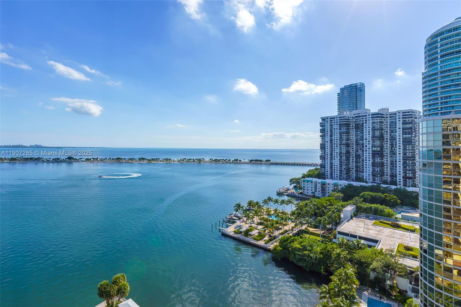 image Brickell Place Phase Ii C25