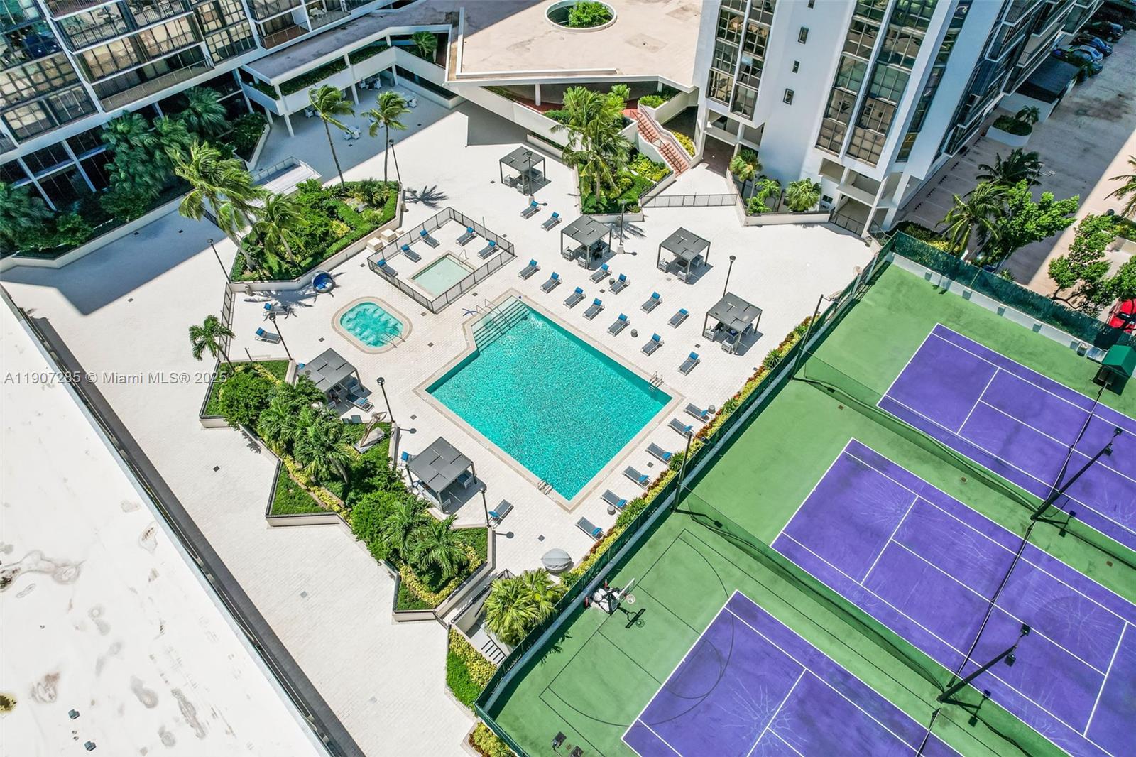 image Brickell Place Phase Ii C35