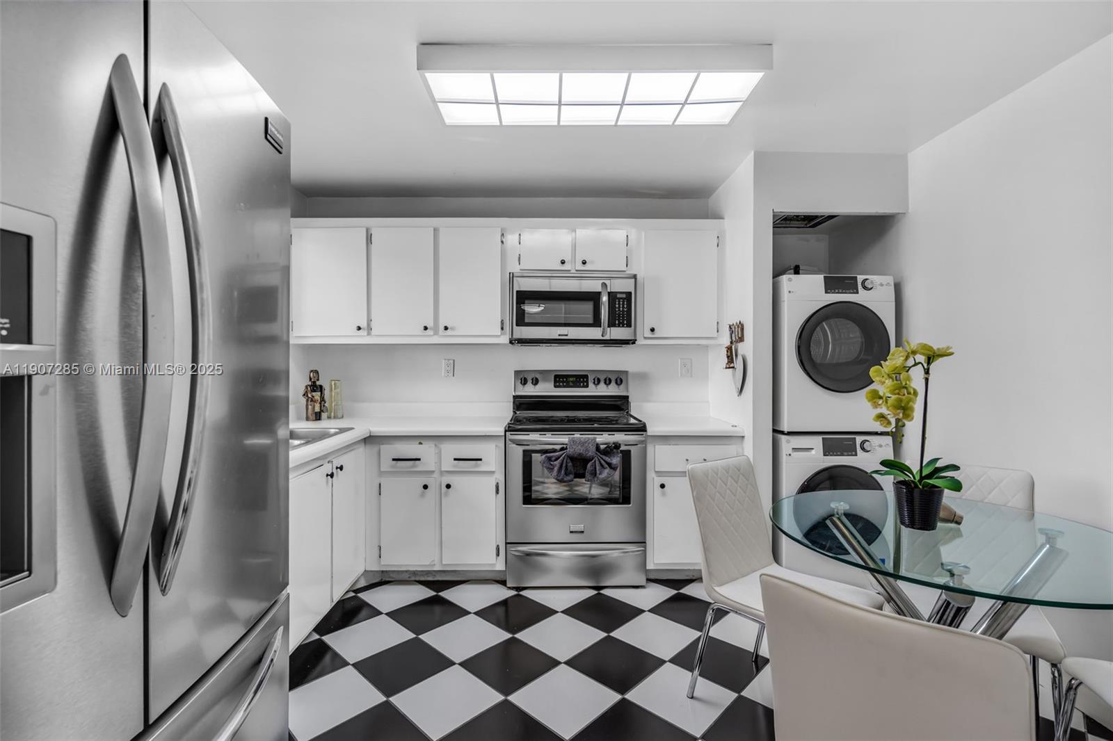 image Brickell Place Phase Ii C6