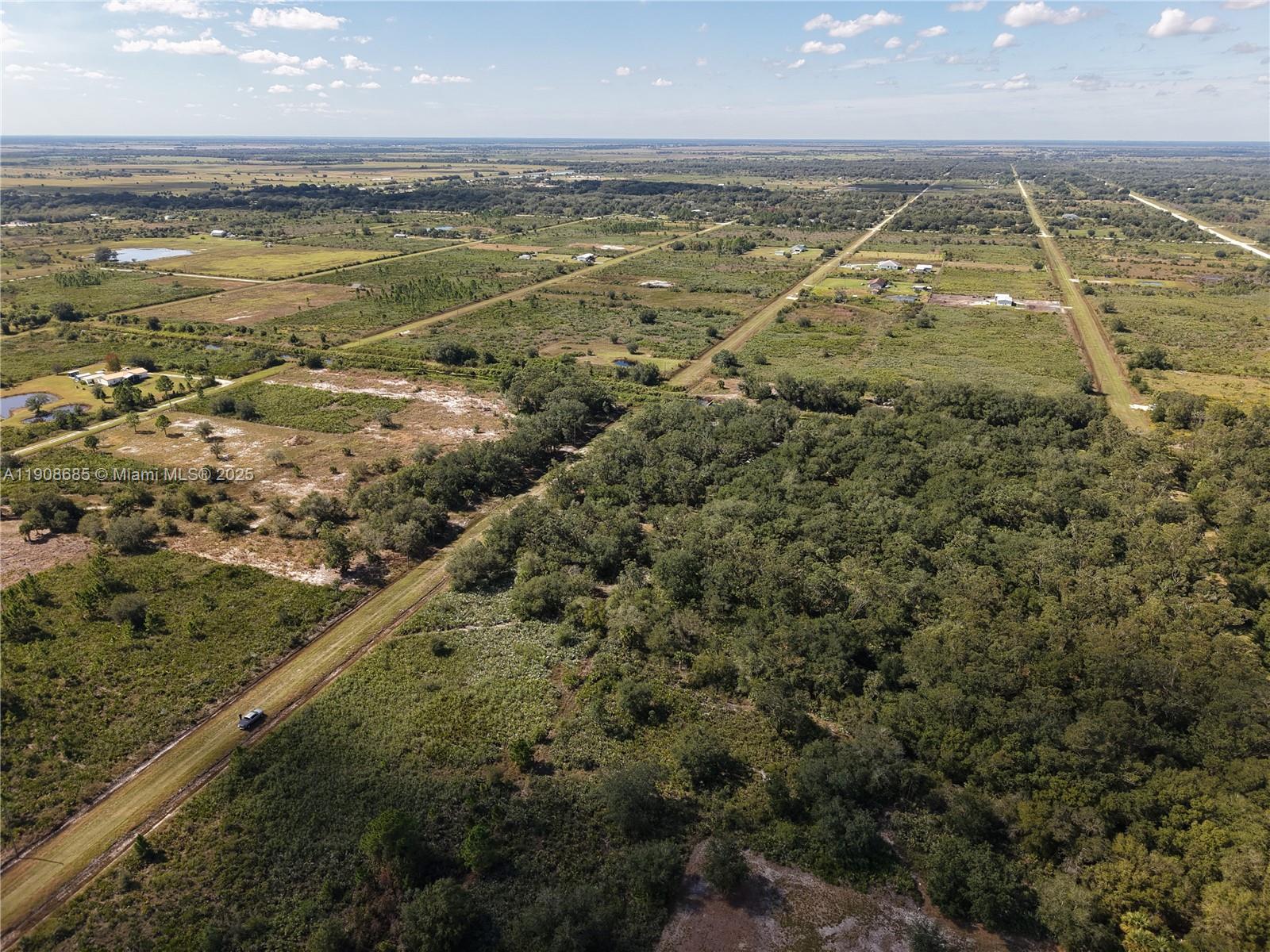 15527 NW 252nd Okeechobee, FL 34972