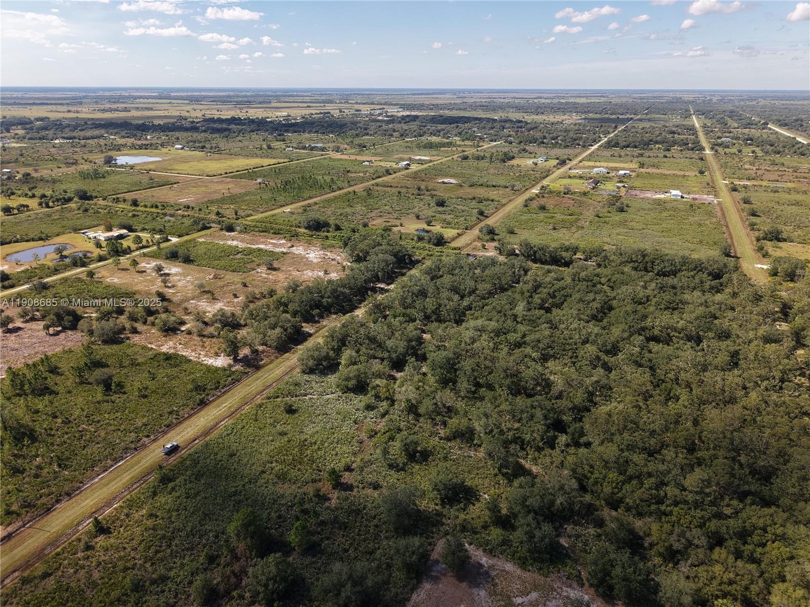 15527 NW 252nd Okeechobee, FL 34972