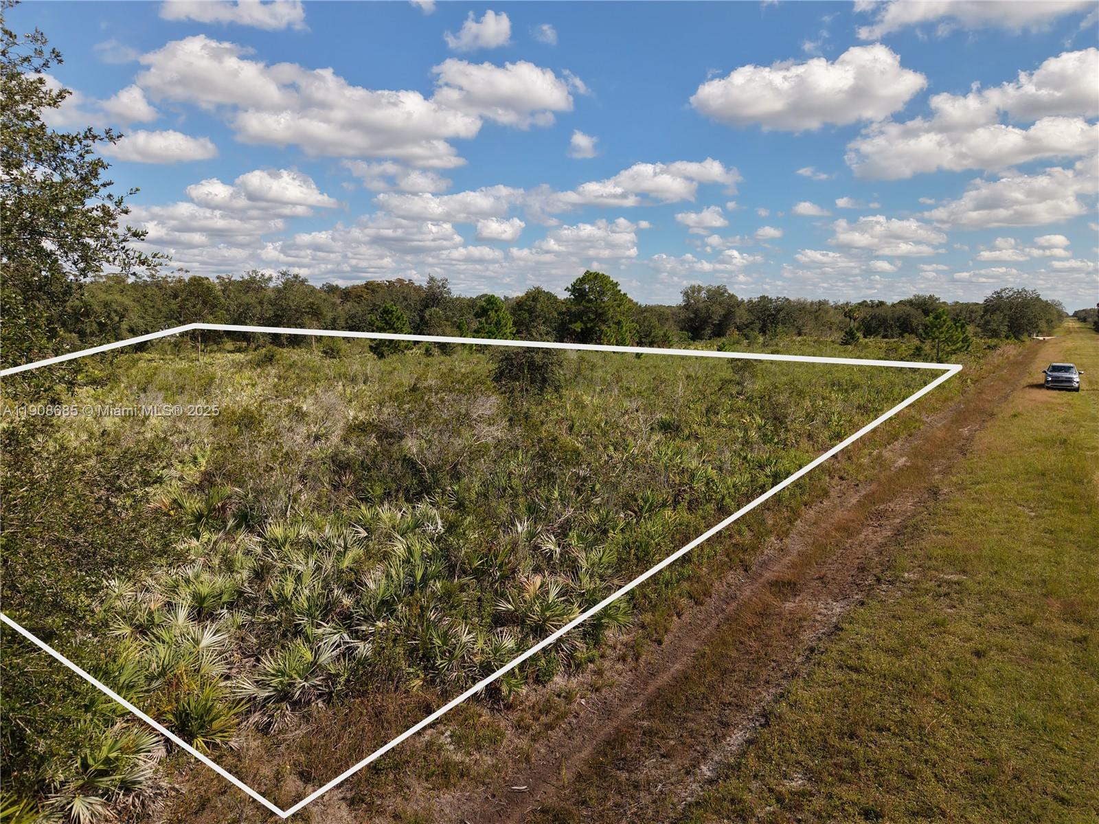 15527 NW 252nd Okeechobee, FL 34972