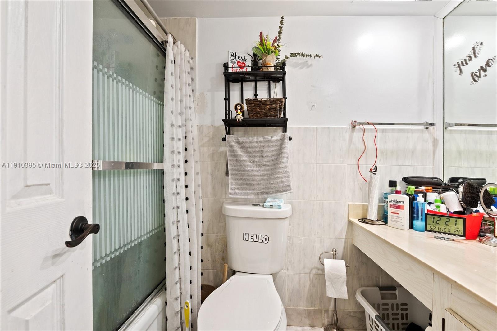 image Winston Towers18