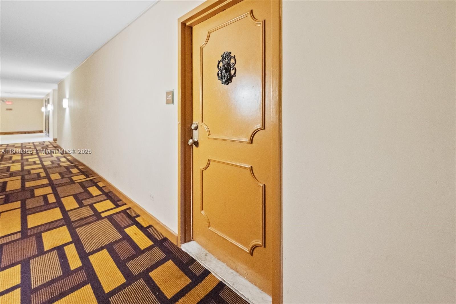 image Winston Towers4