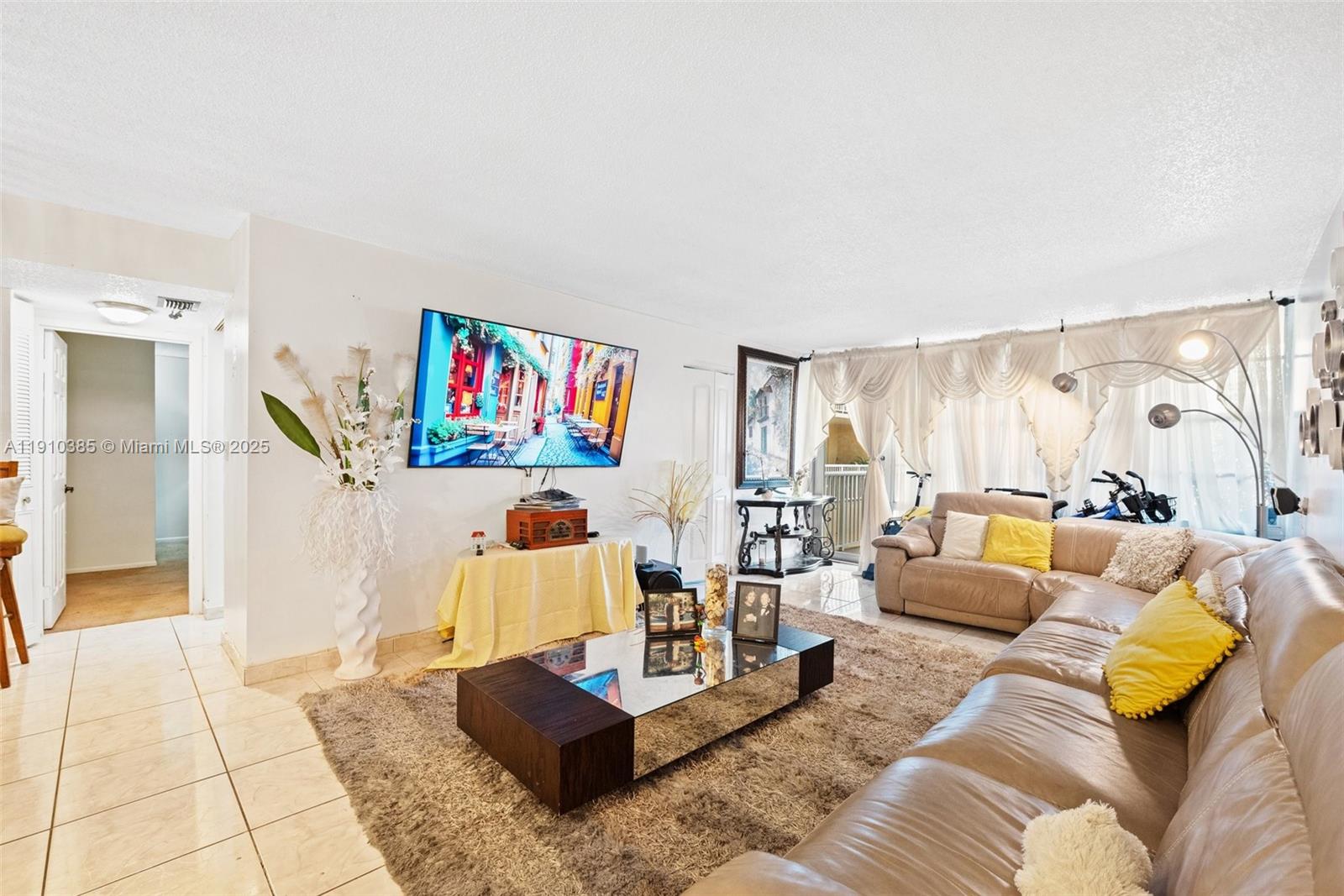 image Winston Towers7