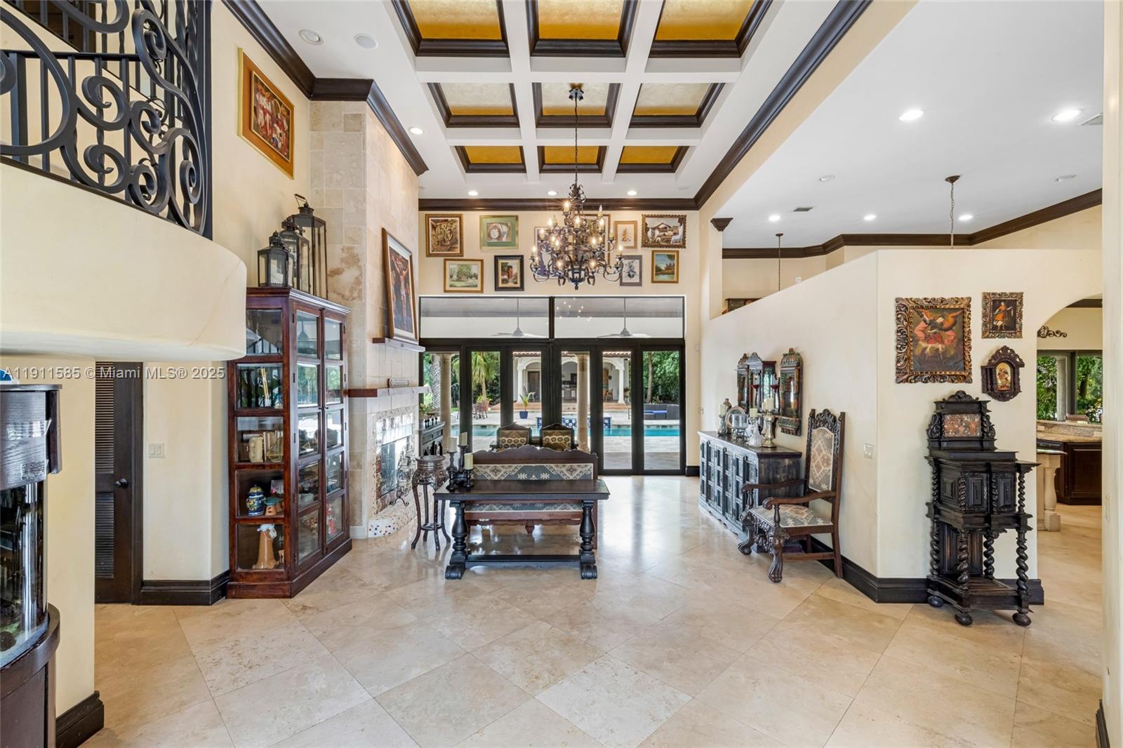 7030 SW 72nd Ct Miami, FL 33143