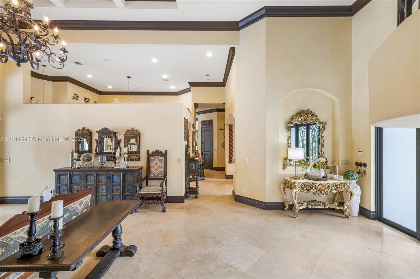 7030 SW 72nd Ct Miami, FL 33143