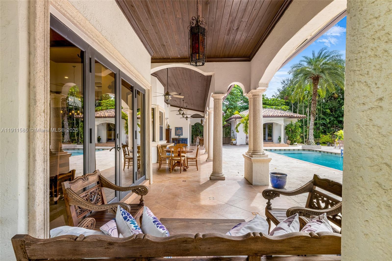 7030 SW 72nd Ct Miami, FL 33143