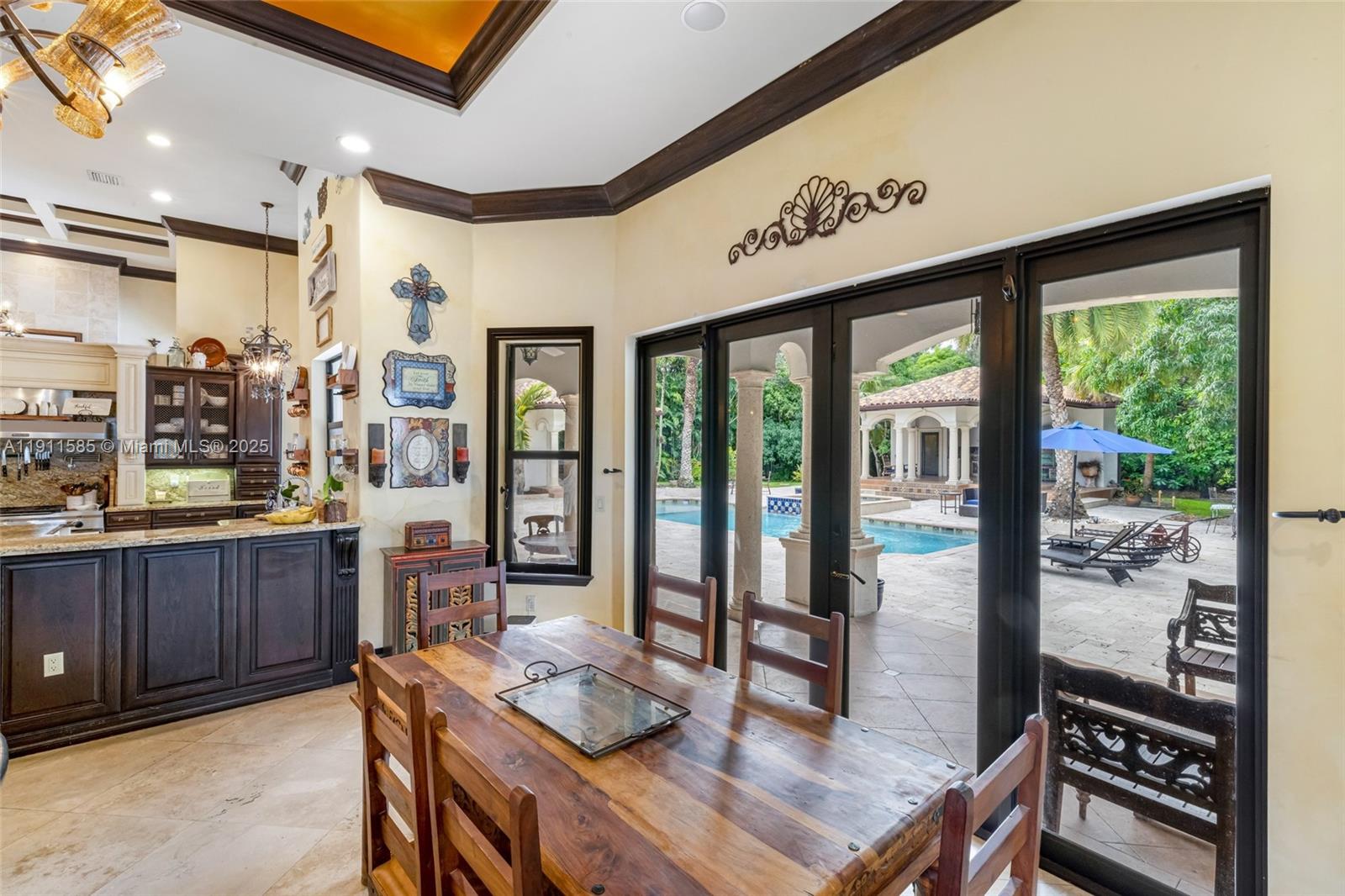 7030 SW 72nd Ct Miami, FL 33143