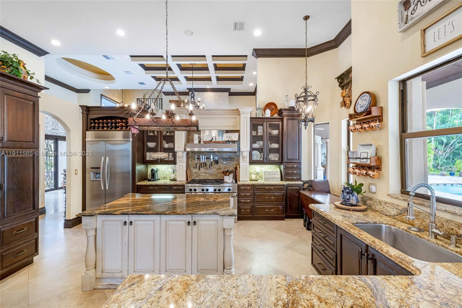 7030 SW 72nd Ct Miami, FL 33143