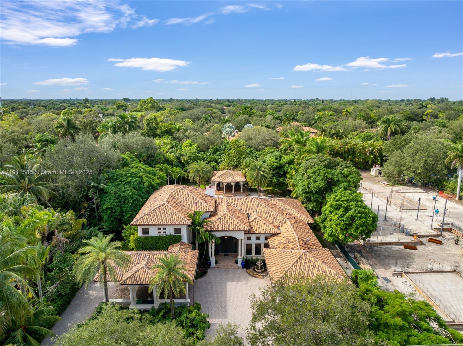 7030 SW 72nd Ct Miami, FL 33143